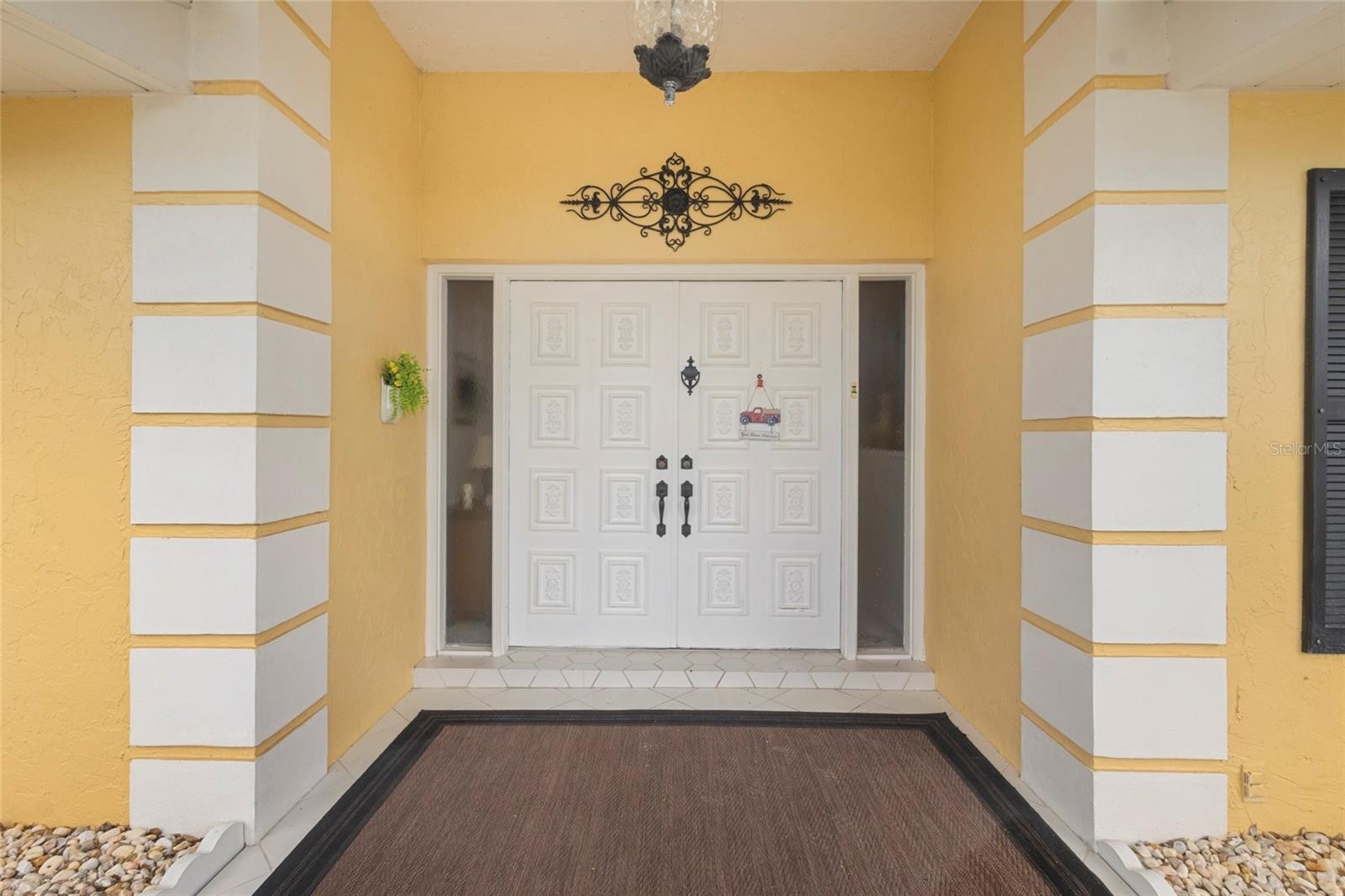 1932 PEBBLE BEACH CT