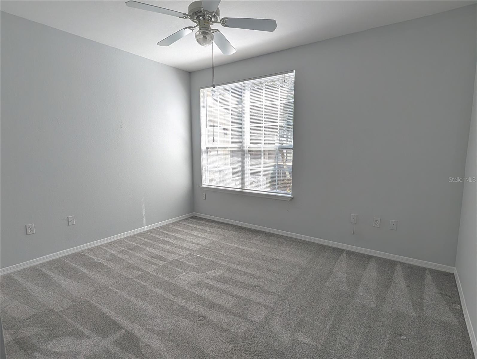 5511 ROSEHILL RD #102