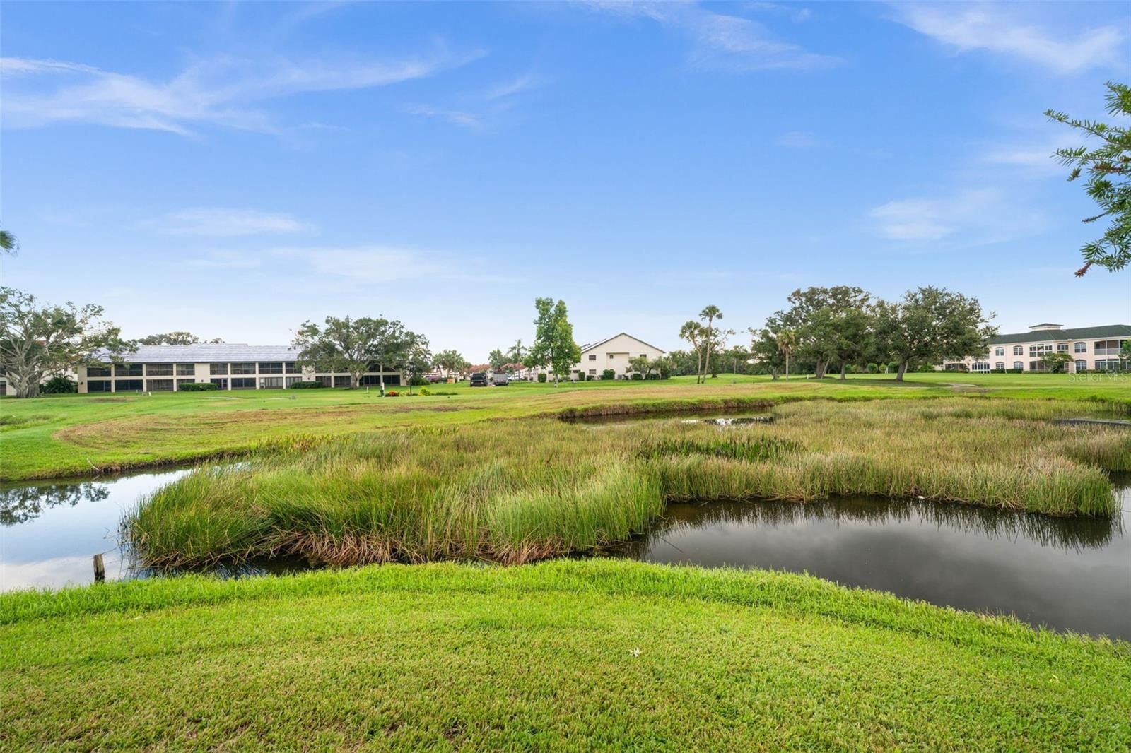 608 GONDOLA PARK DR #608