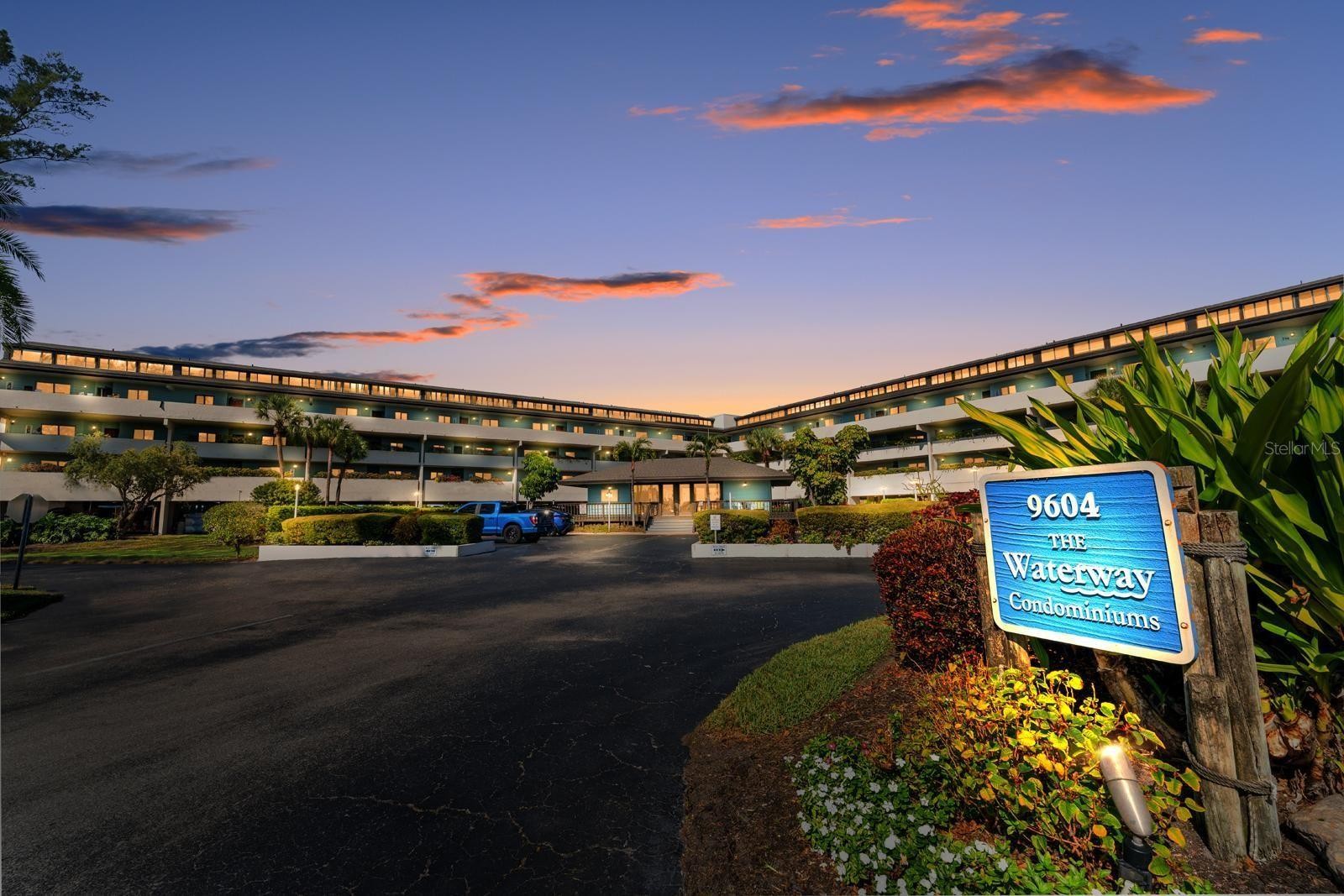 9604 CORTEZ RD W #136