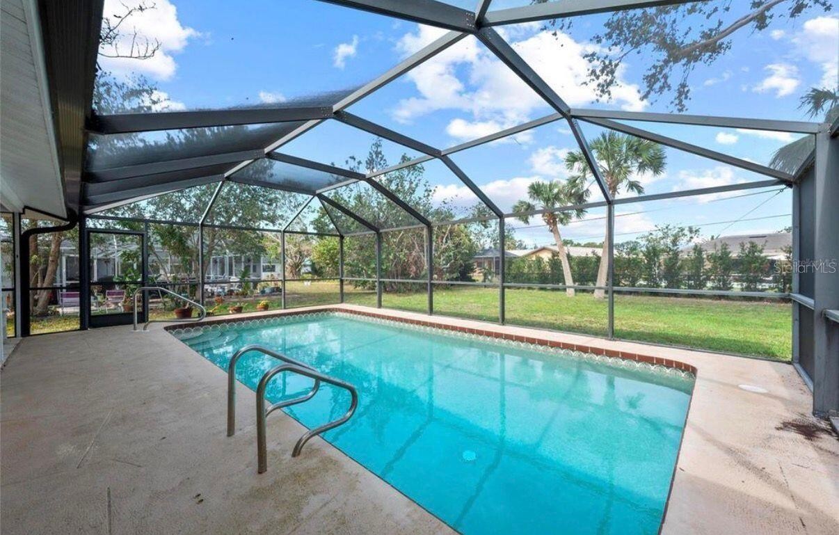 107 COROT DR