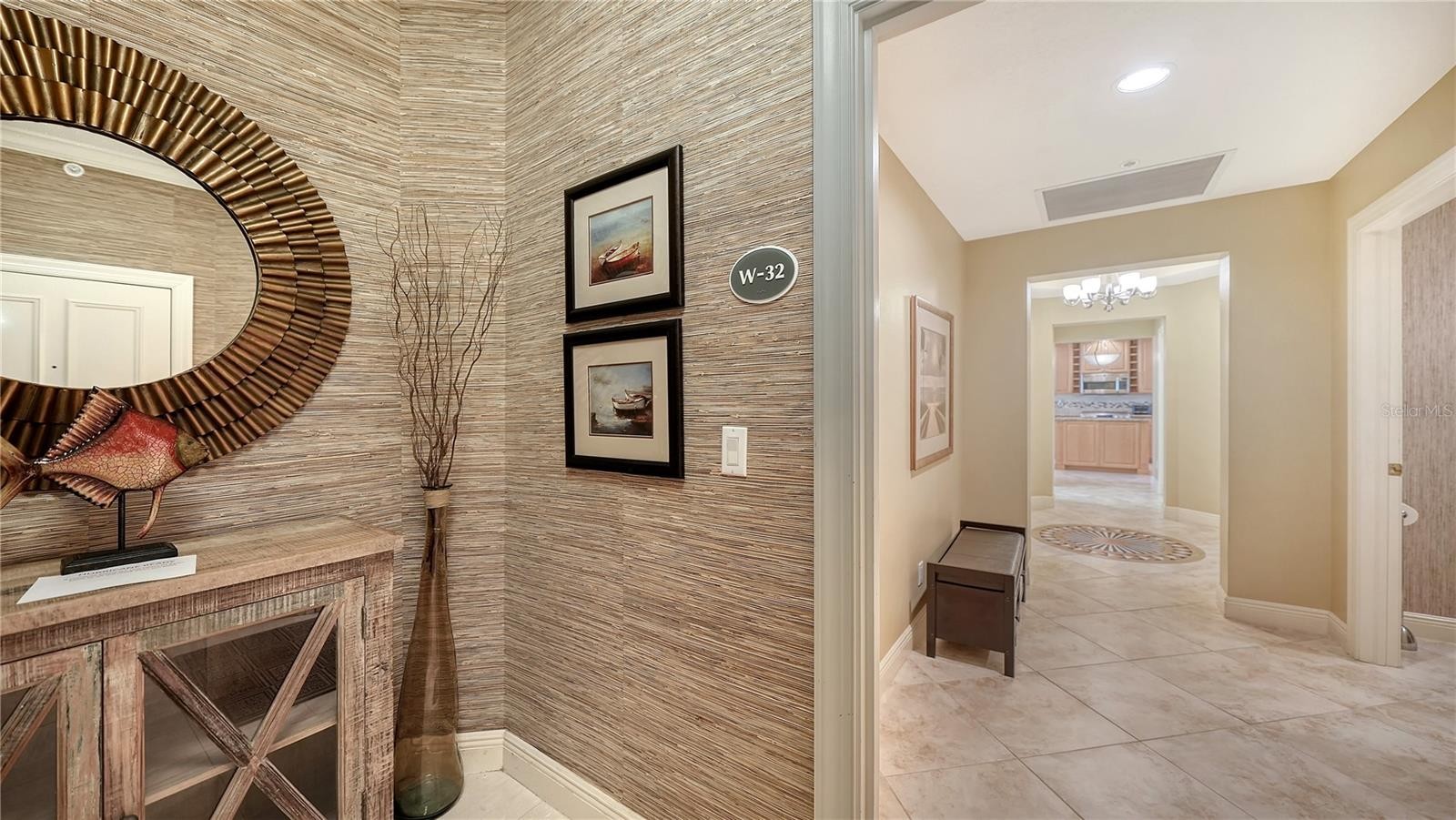 1308 OLD STICKNEY POINT RD #W32