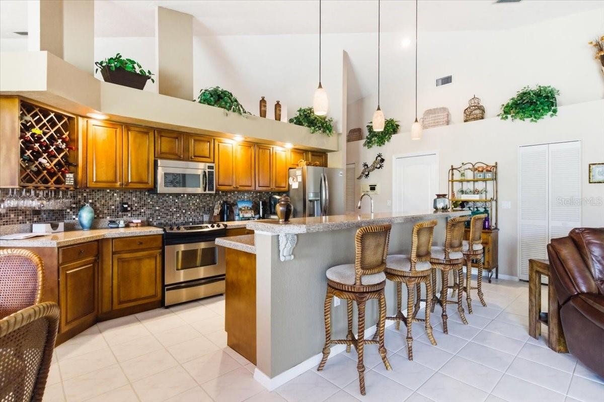 7015 PLEASANT HILL RD