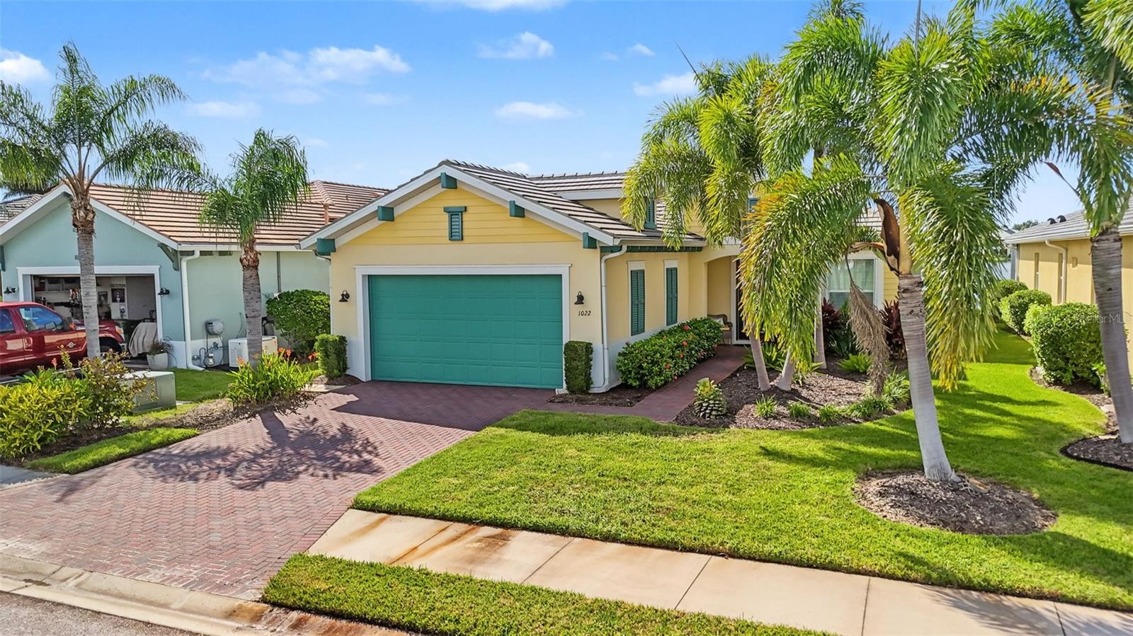 1022 OVERLOOK CT