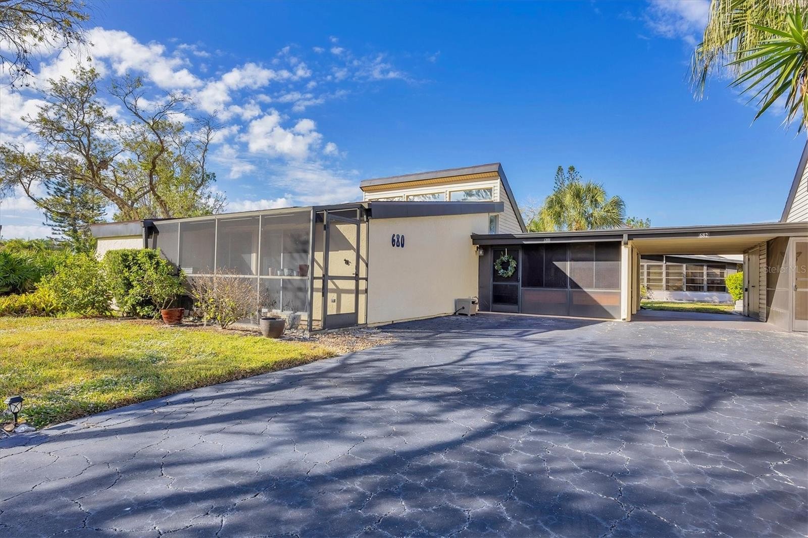 680 WHITE PINE TREE RD #61