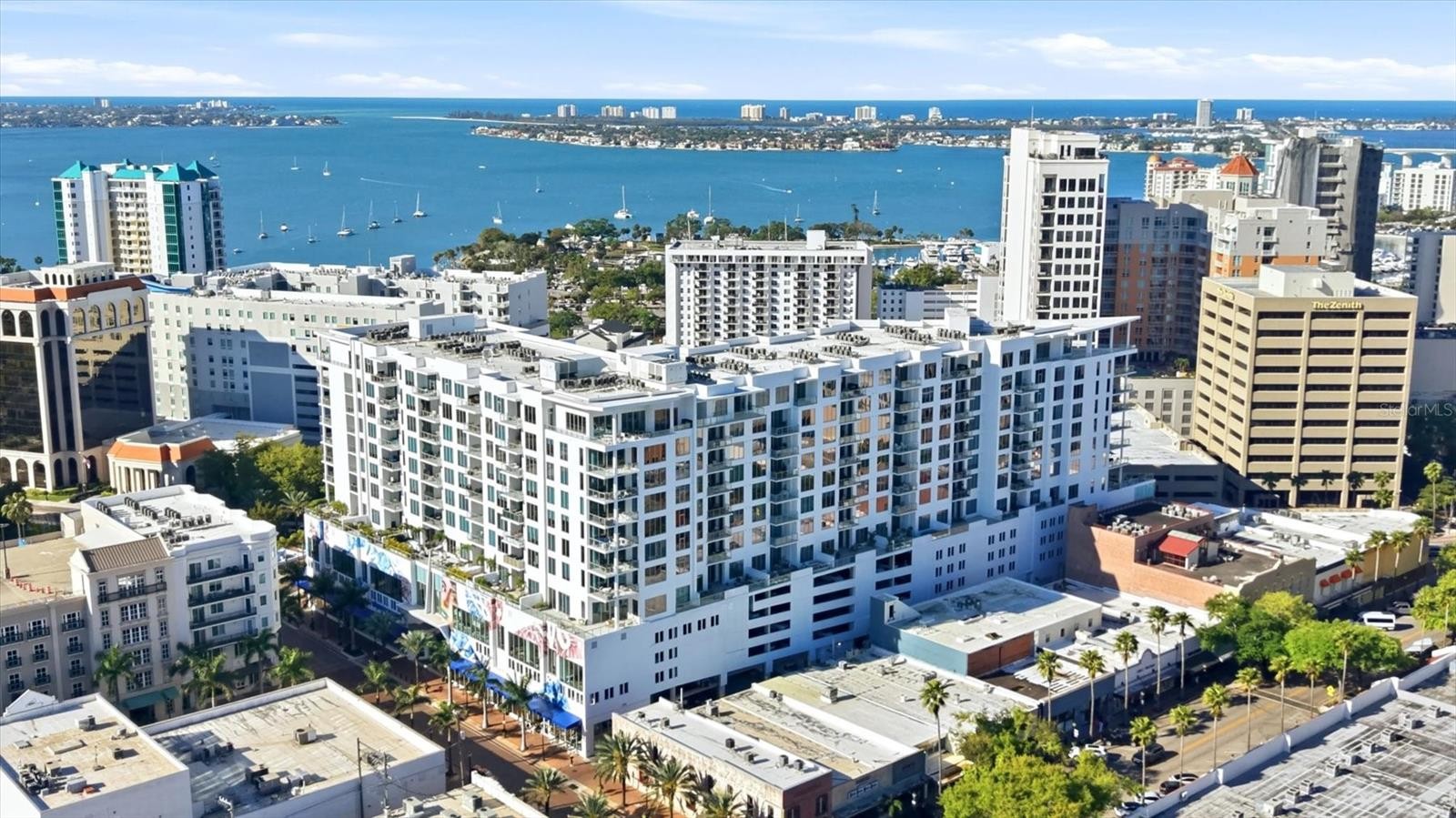 111 S PINEAPPLE AVE #811