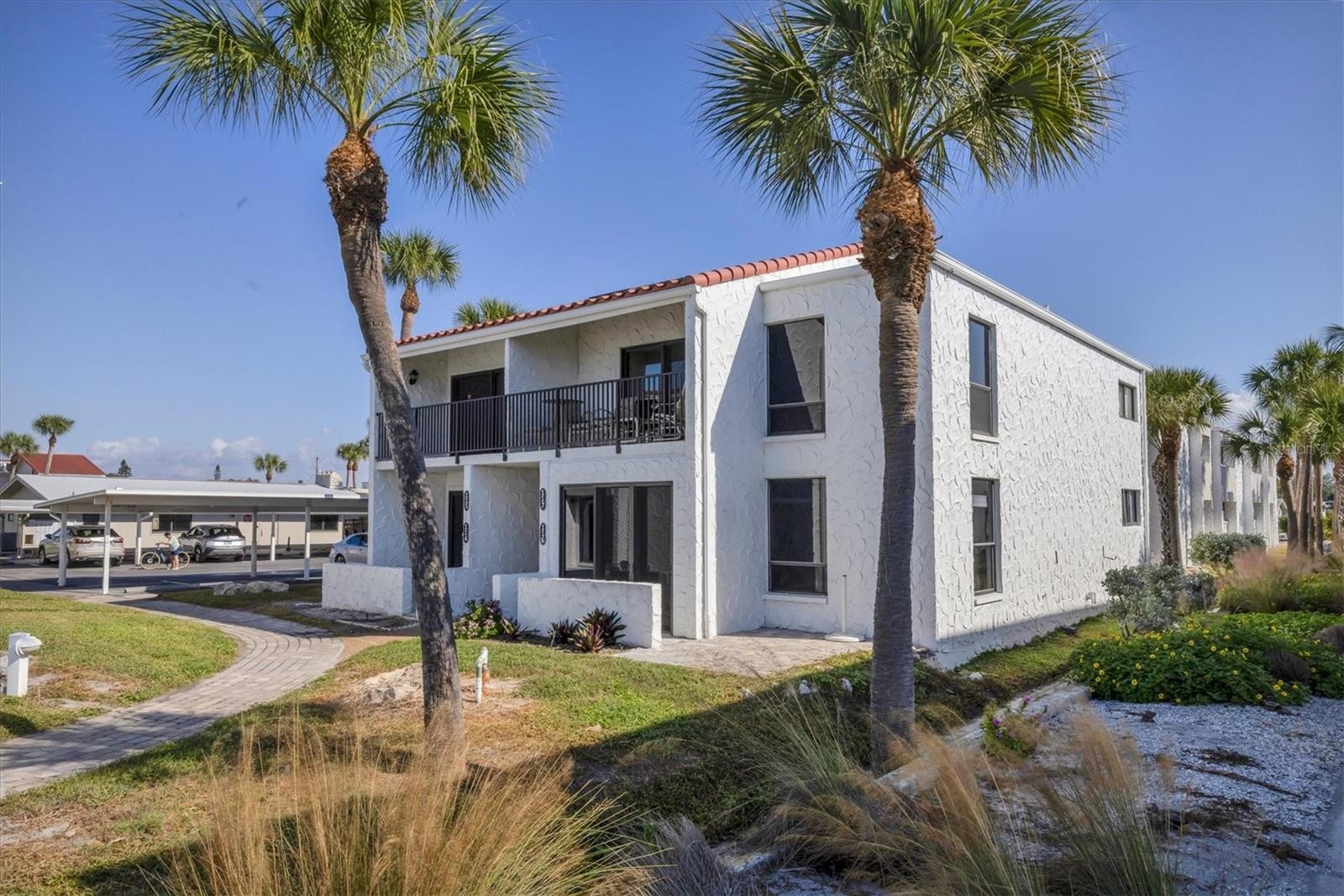 500 PARK BLVD S #116