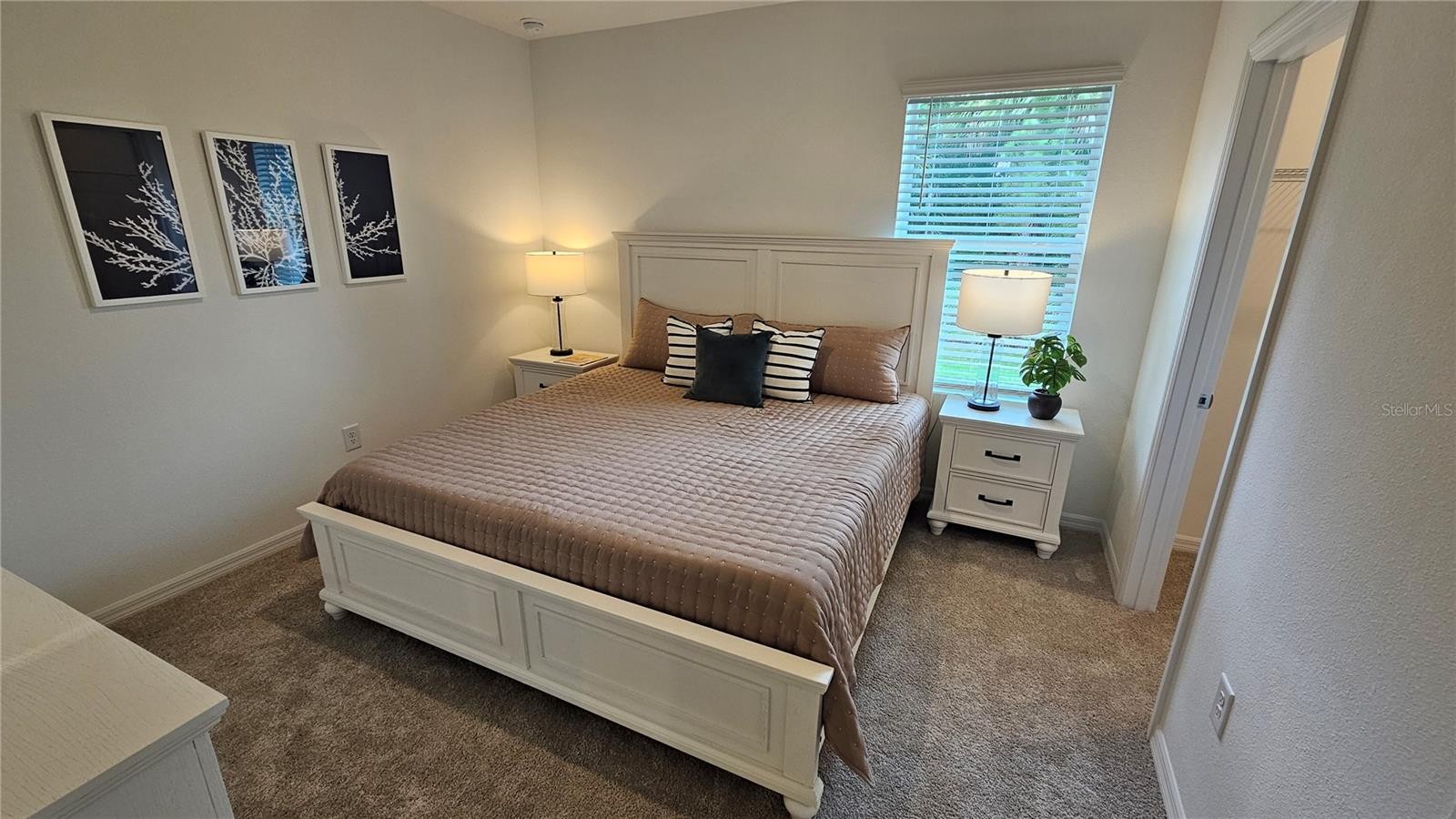 19916 MADERA CIR