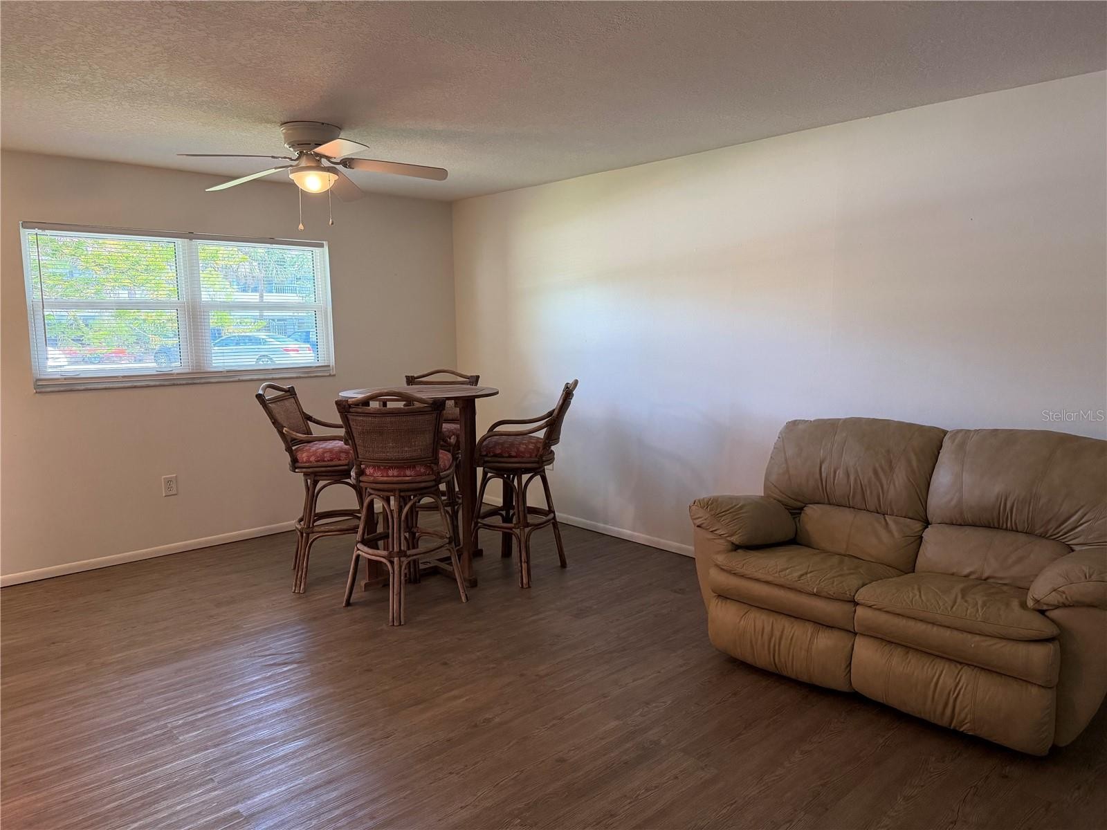 245 CENTER RD #103