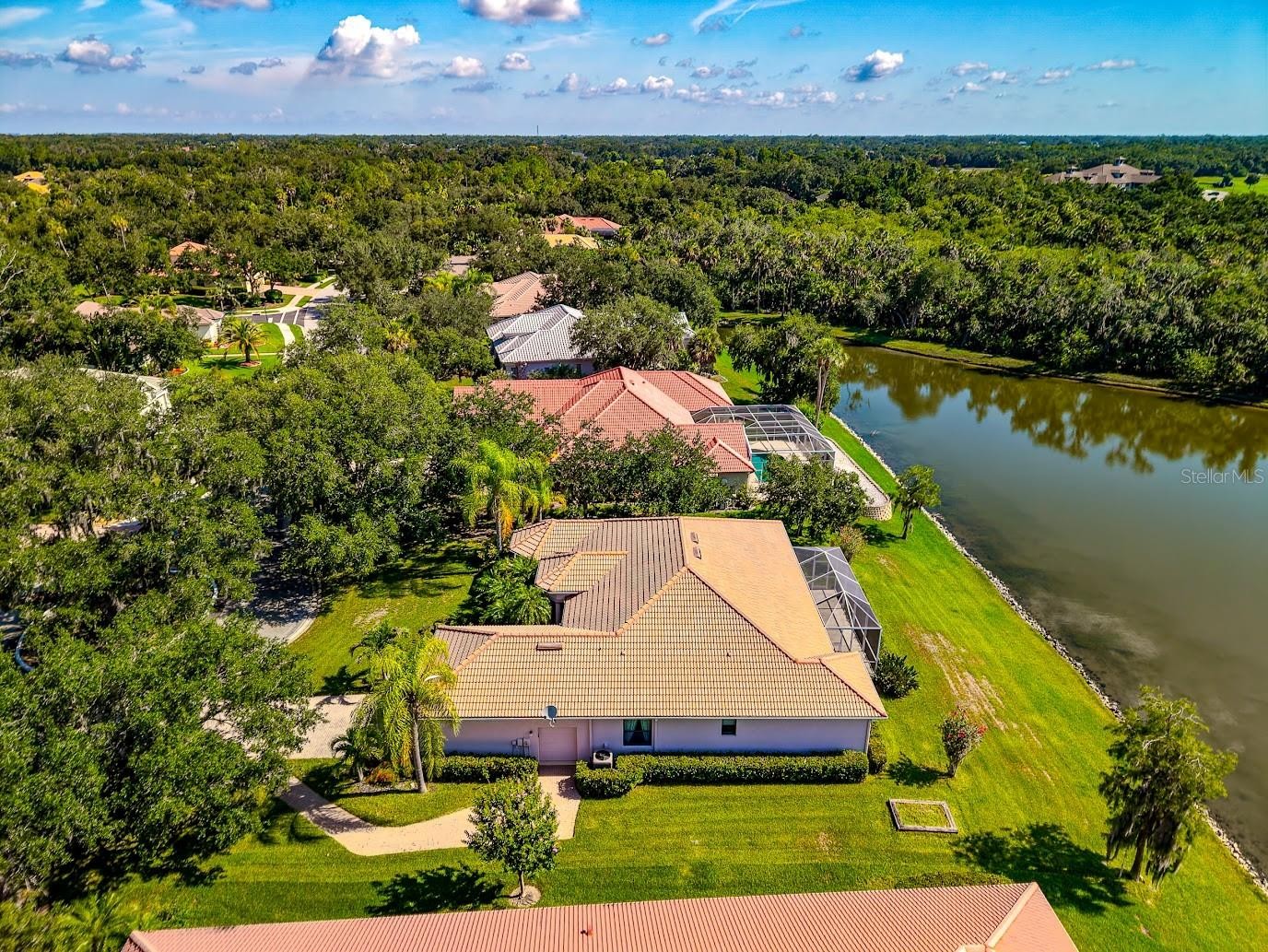 2012 ISLAND ESTATES DR