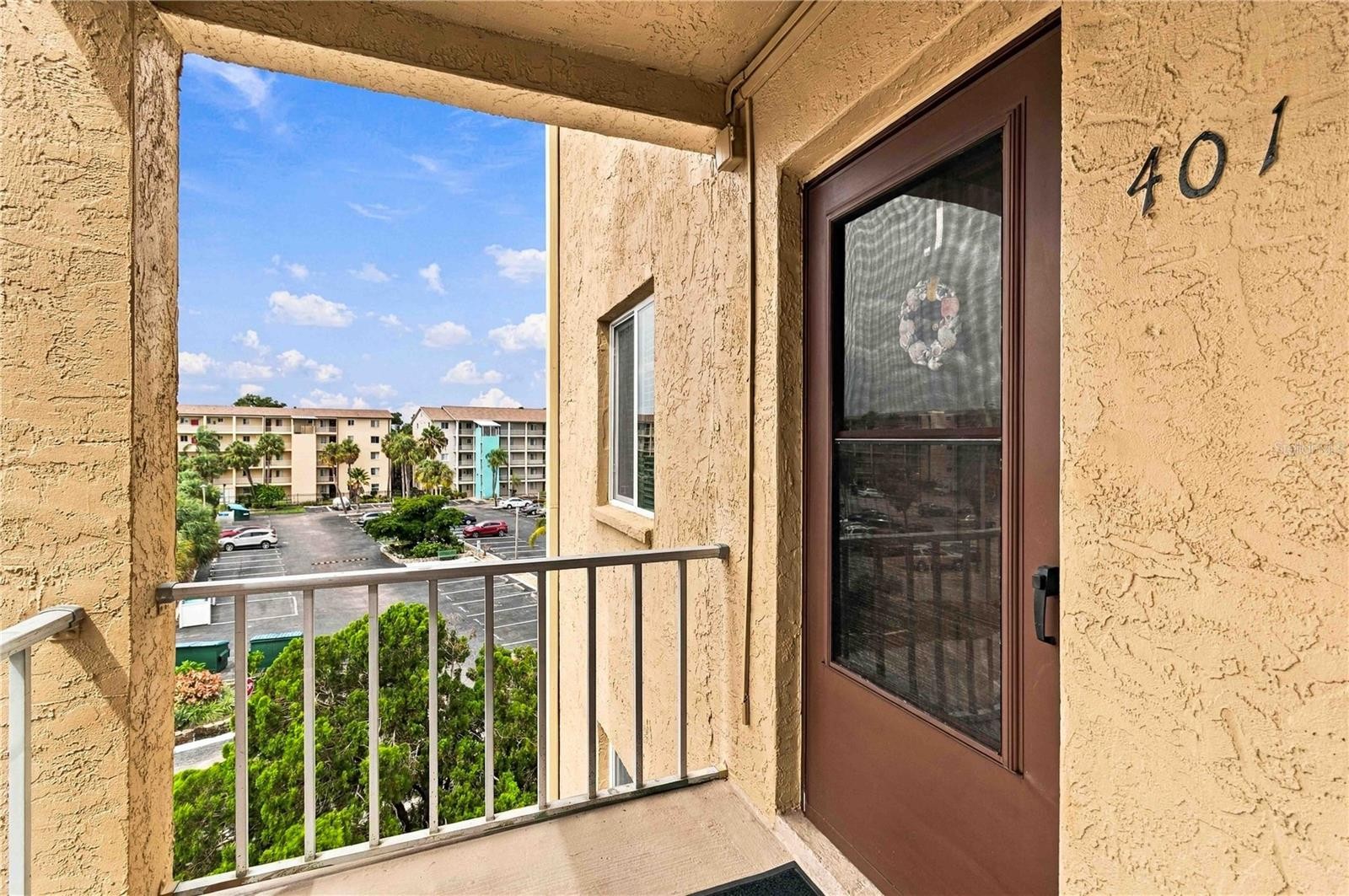 3617 LAKE BAYSHORE DR #401