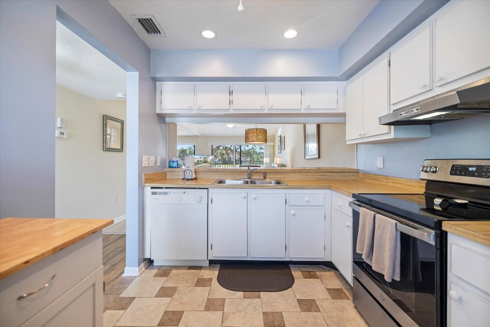 758 BIRD BAY DR W #169