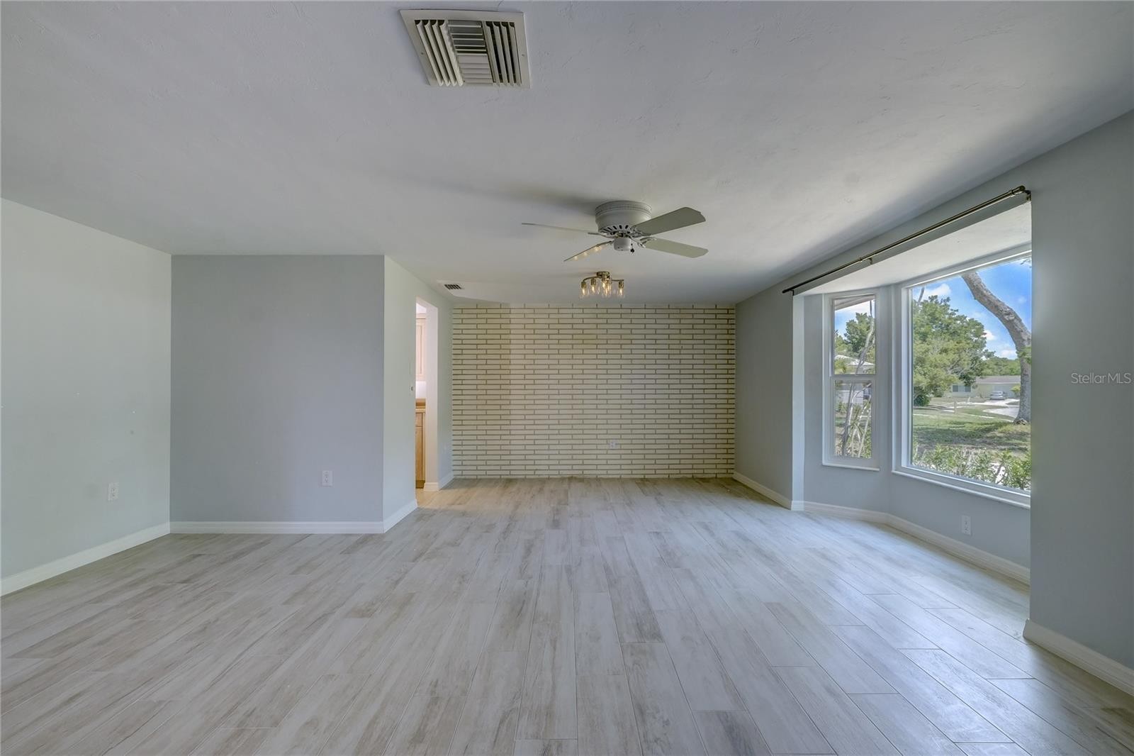 3024 CHASE CIR