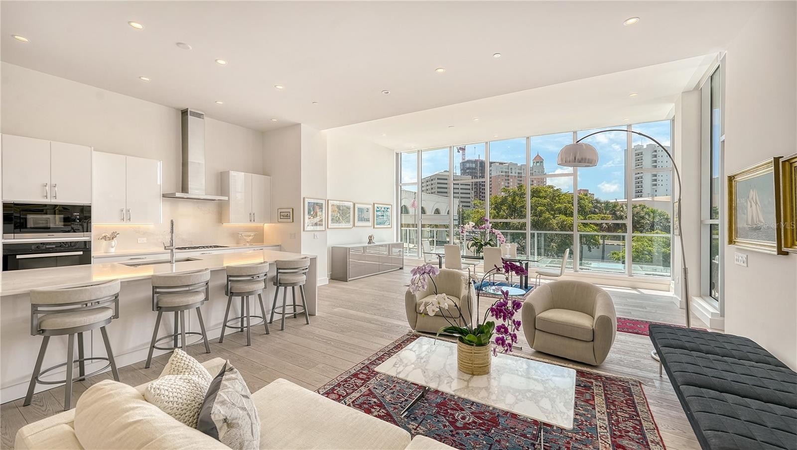 1335 2ND ST #Villa 2E