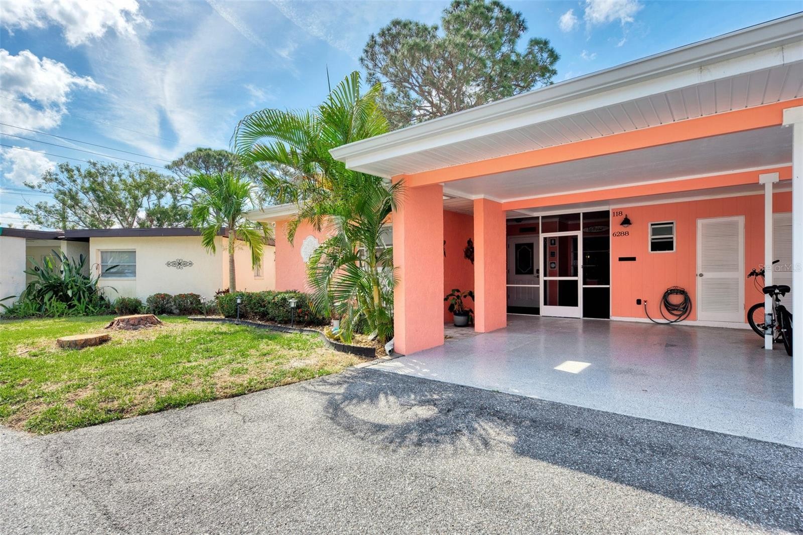 6288 GREEN VIEW CIR #118