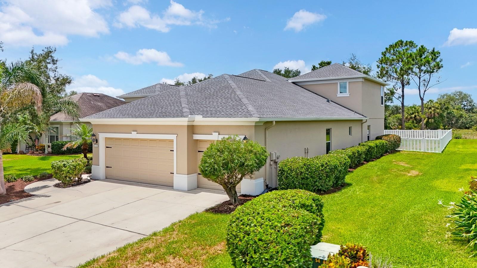 1416 HICKORY VIEW CIR
