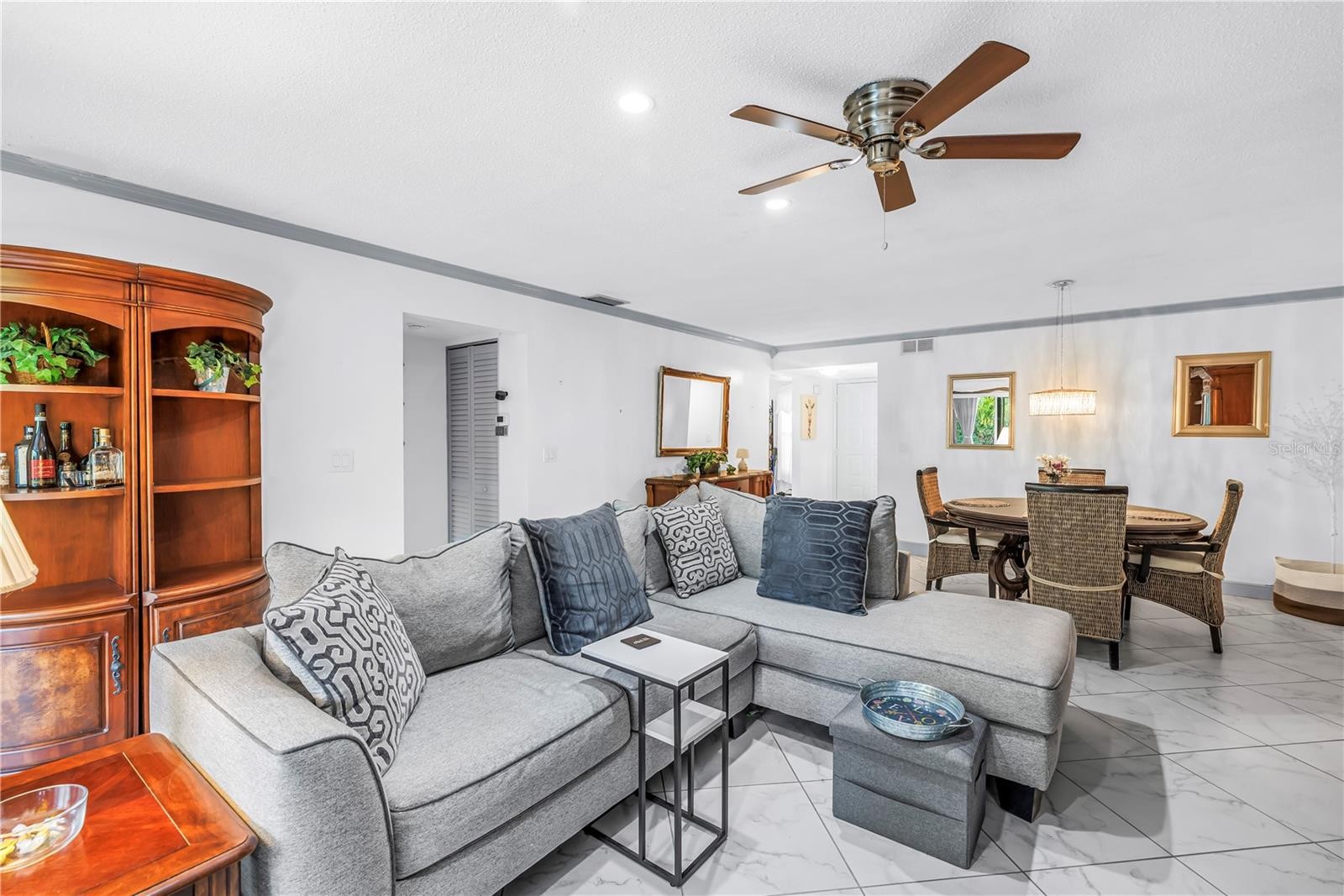 415 SPRING LAKES BLVD #415 D