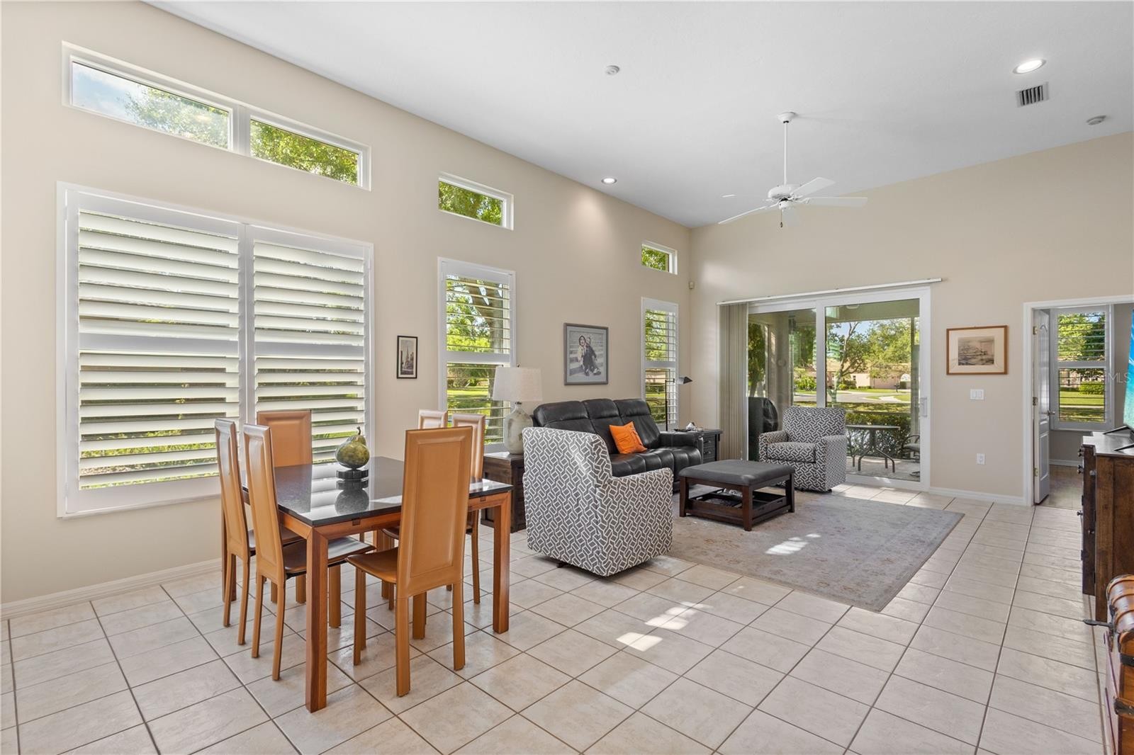 7106 LA RONDA CT