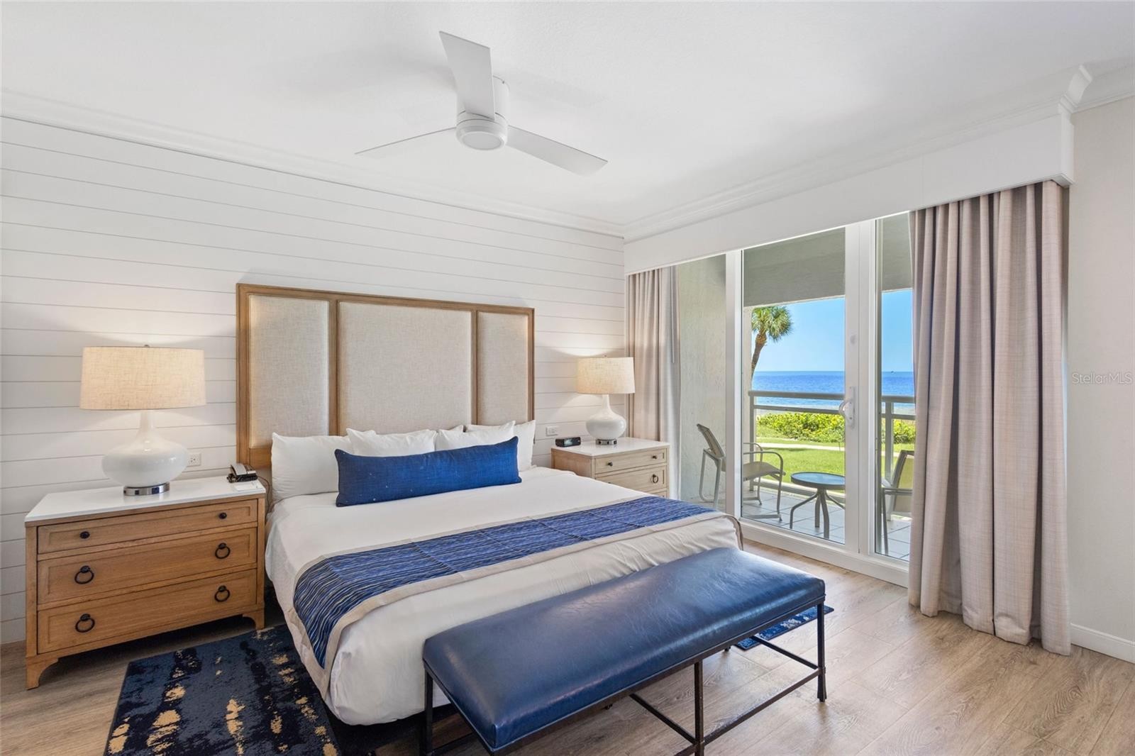 240 SANDS POINT RD #4104
