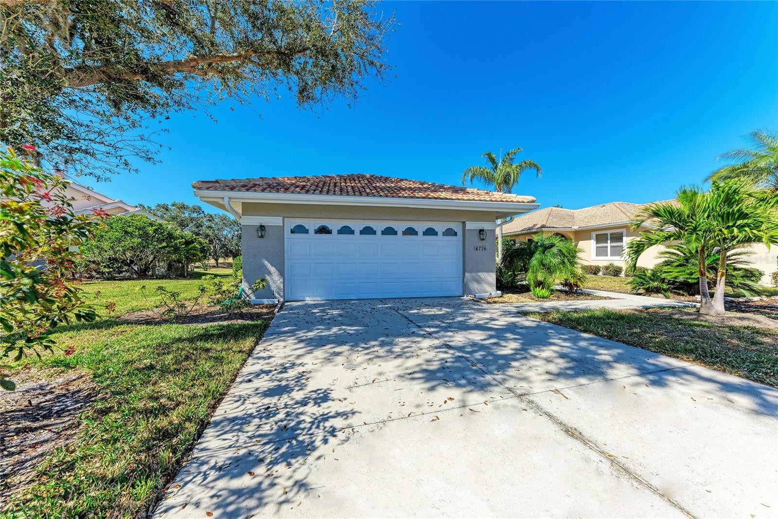 6726 HICKORY HAMMOCK CIR