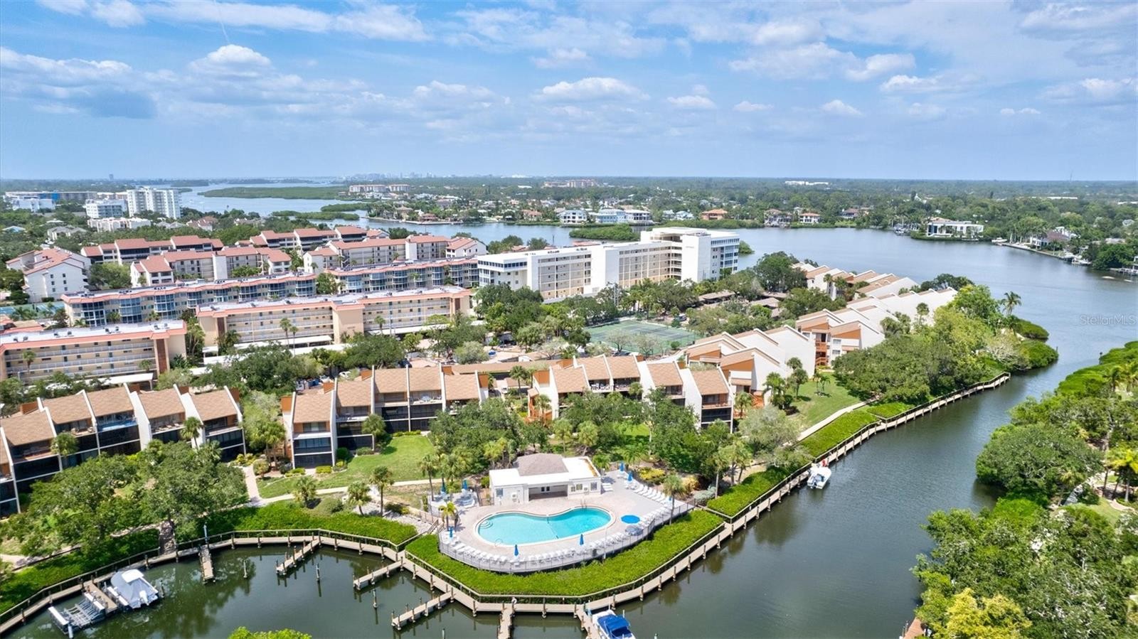 1700 COVE II PL #310