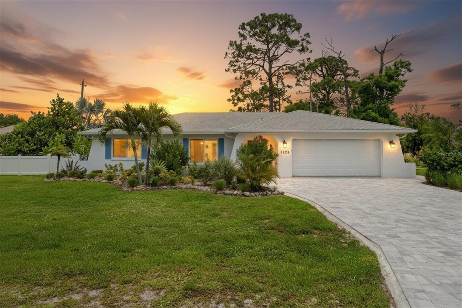 1024 HORIZON RD