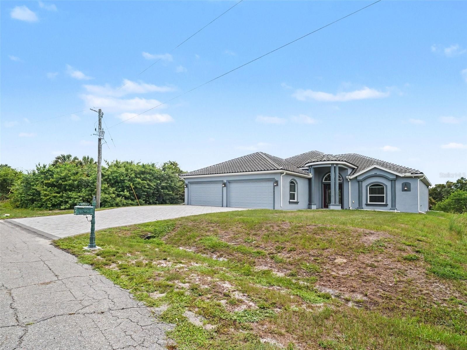2761 NEWMAN DR