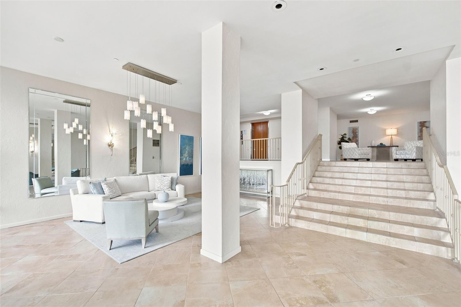 707 S GULFSTREAM AVE #207