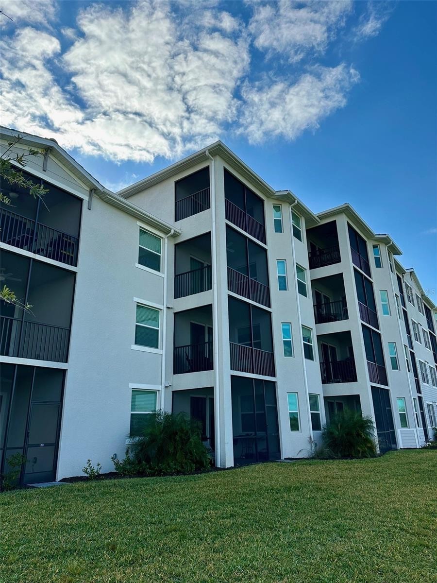 17565 OPAL SAND DR #405