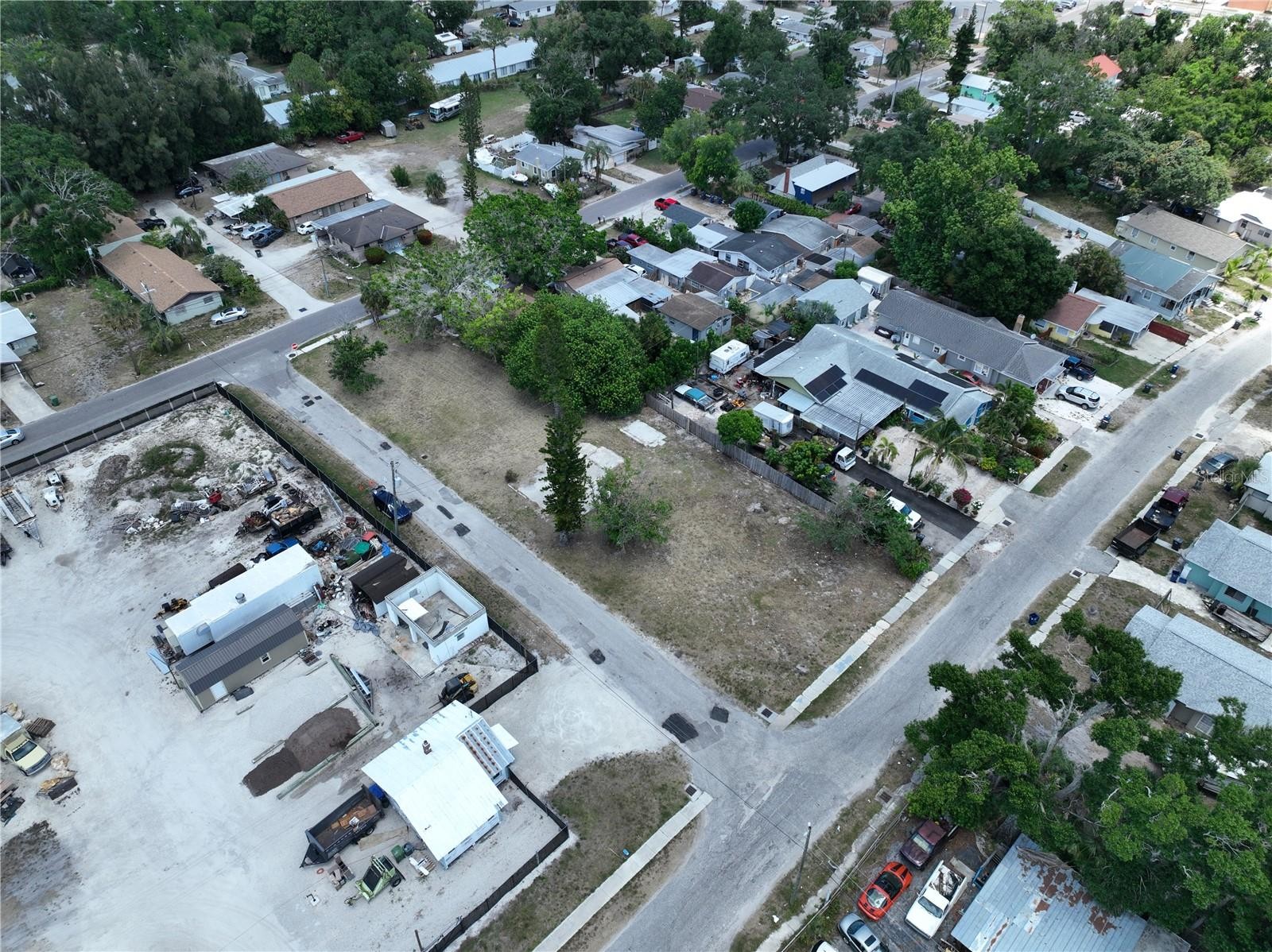 1206 27TH AVE W