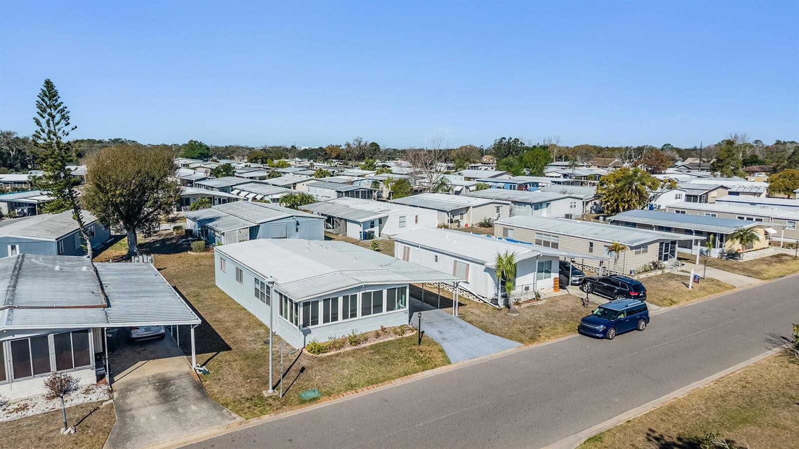 6710 36TH AVE E #106