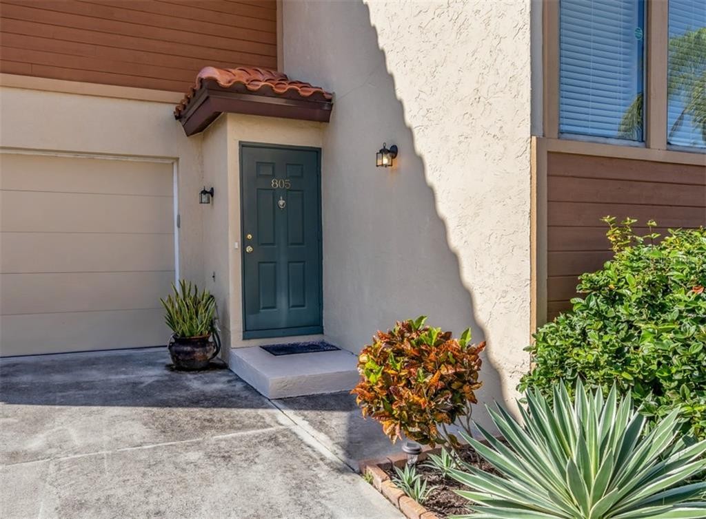 805 SORRENTO PL #805