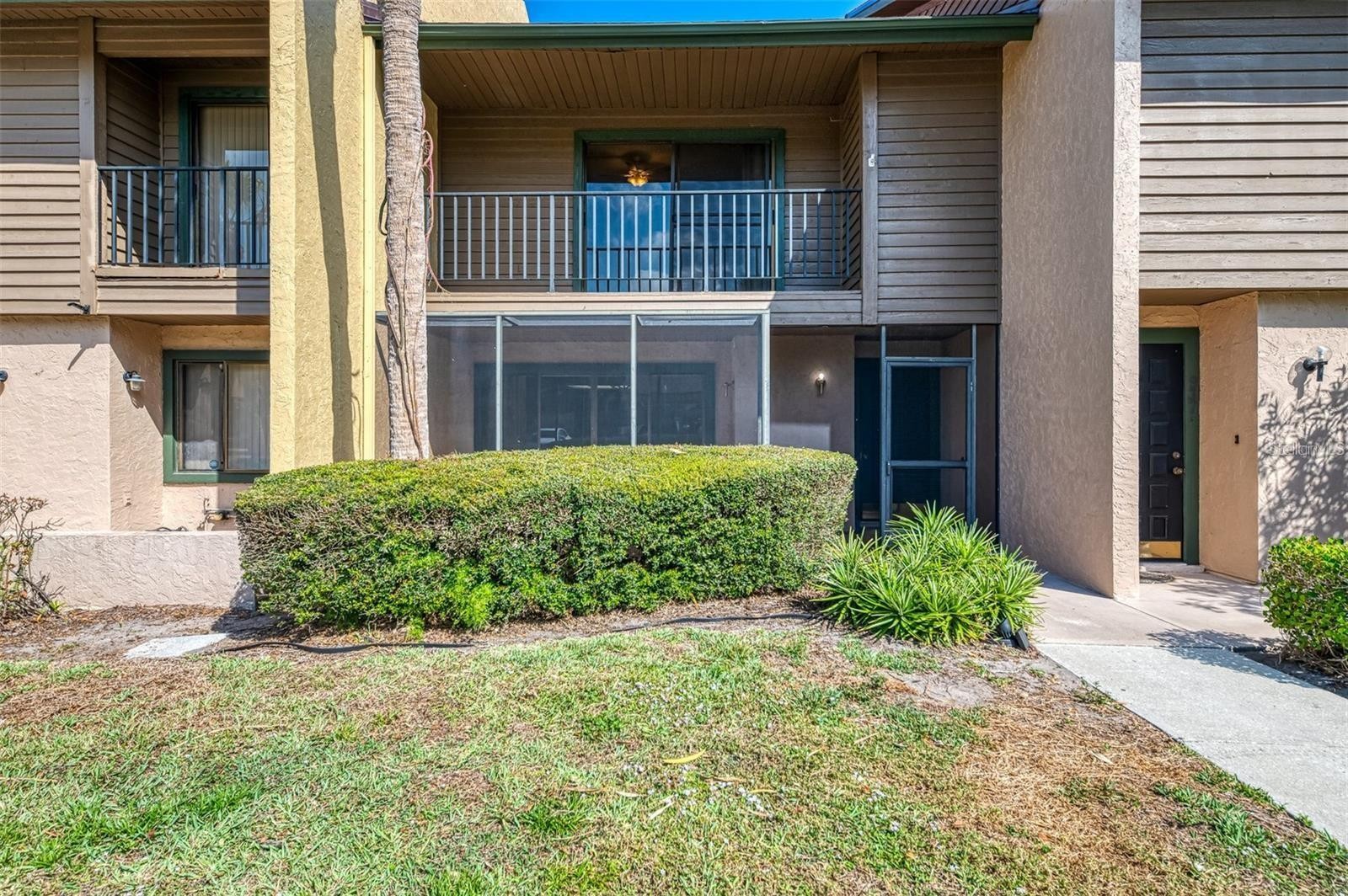 935 SUNRIDGE WAY #B4