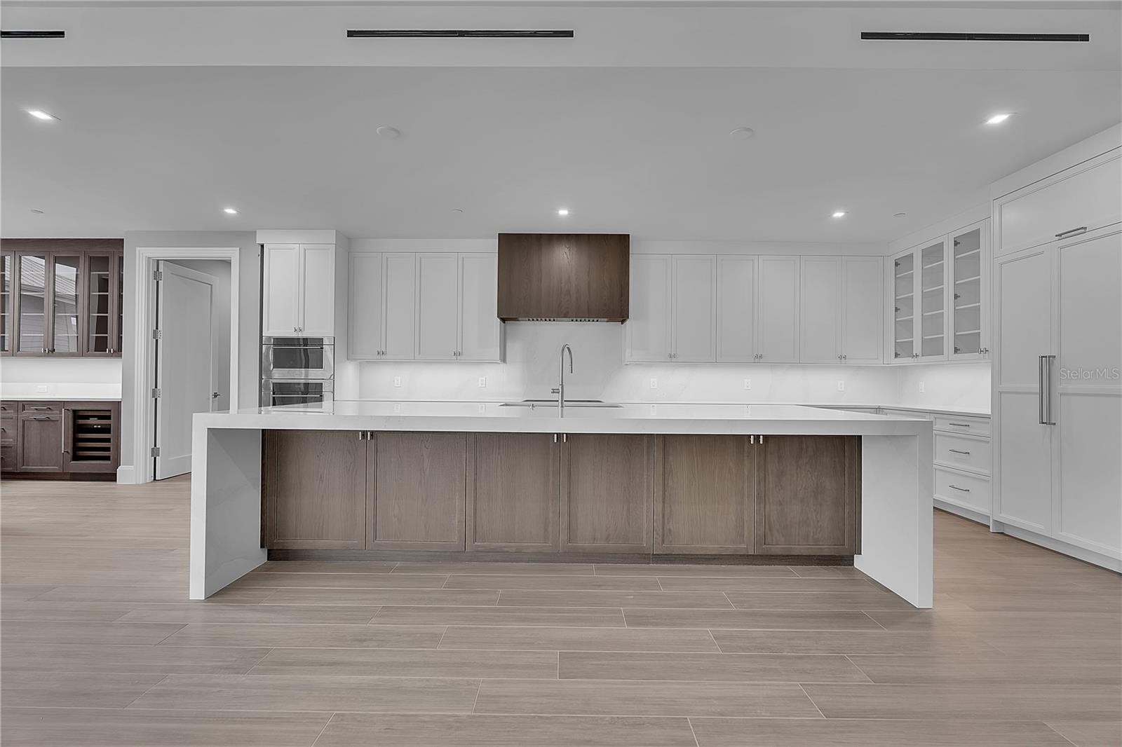 70 AVENIDA VENECCIA #304