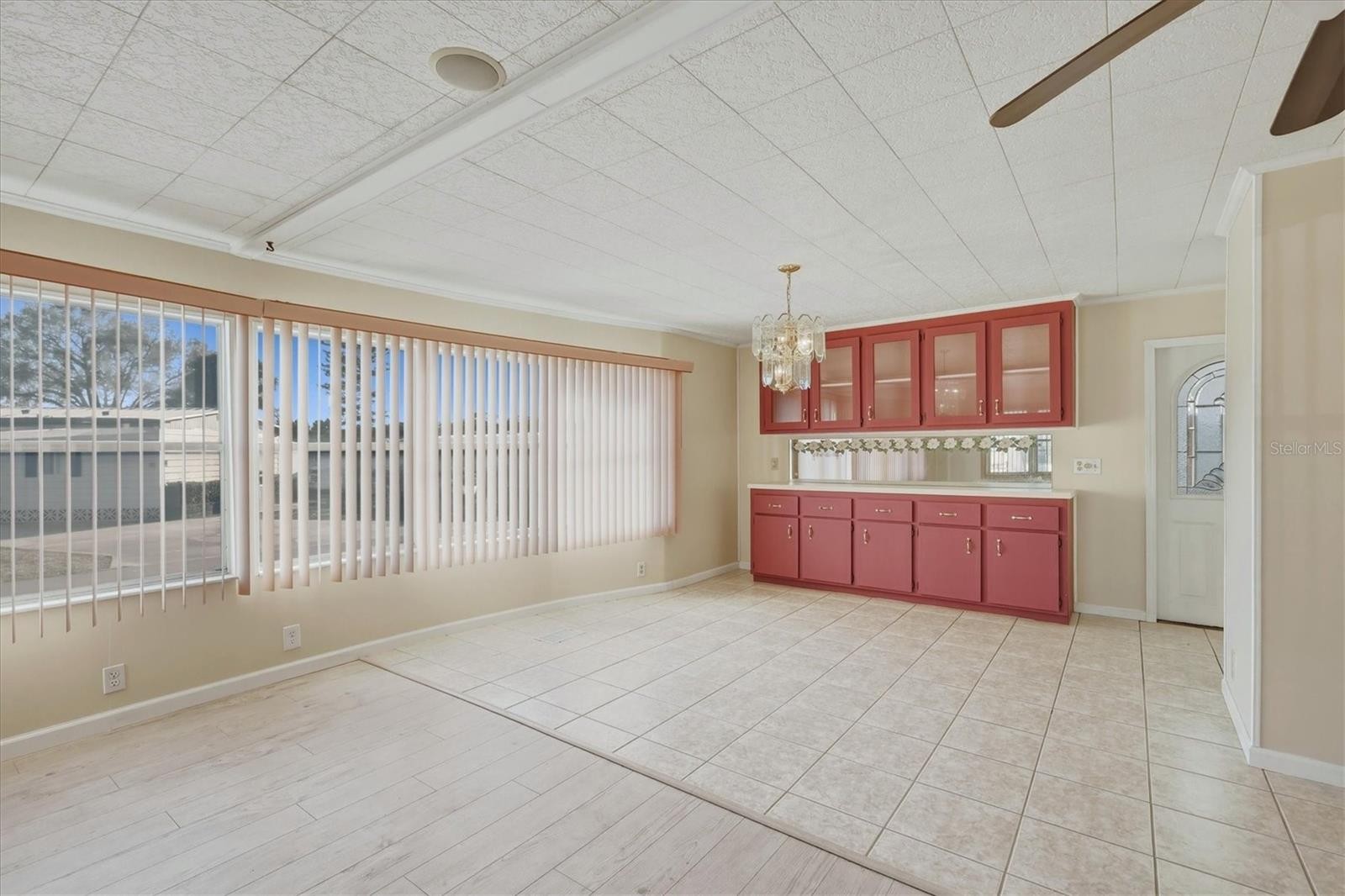 6710 36TH AVE E #201