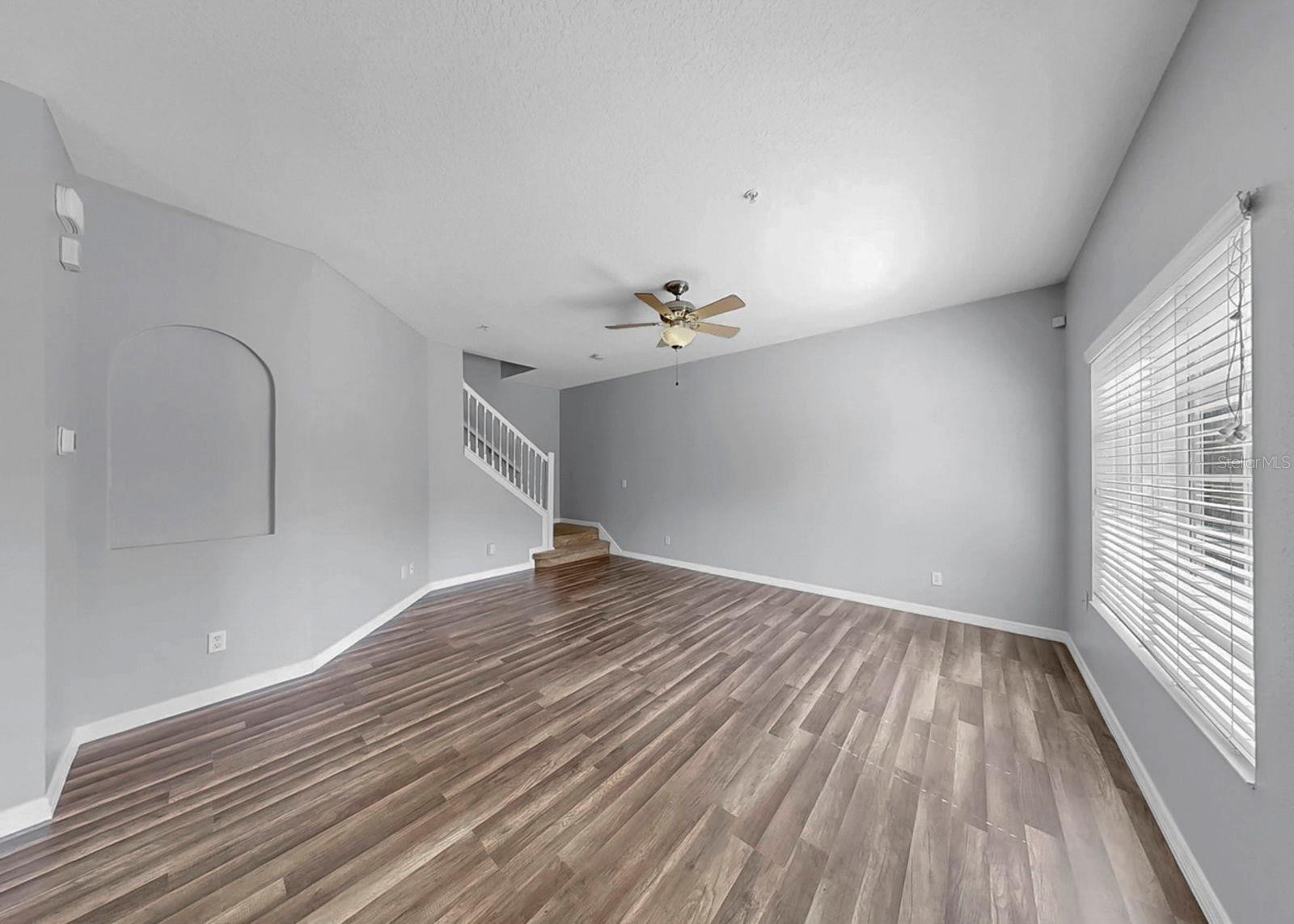 208 CAPE HARBOUR LOOP #102