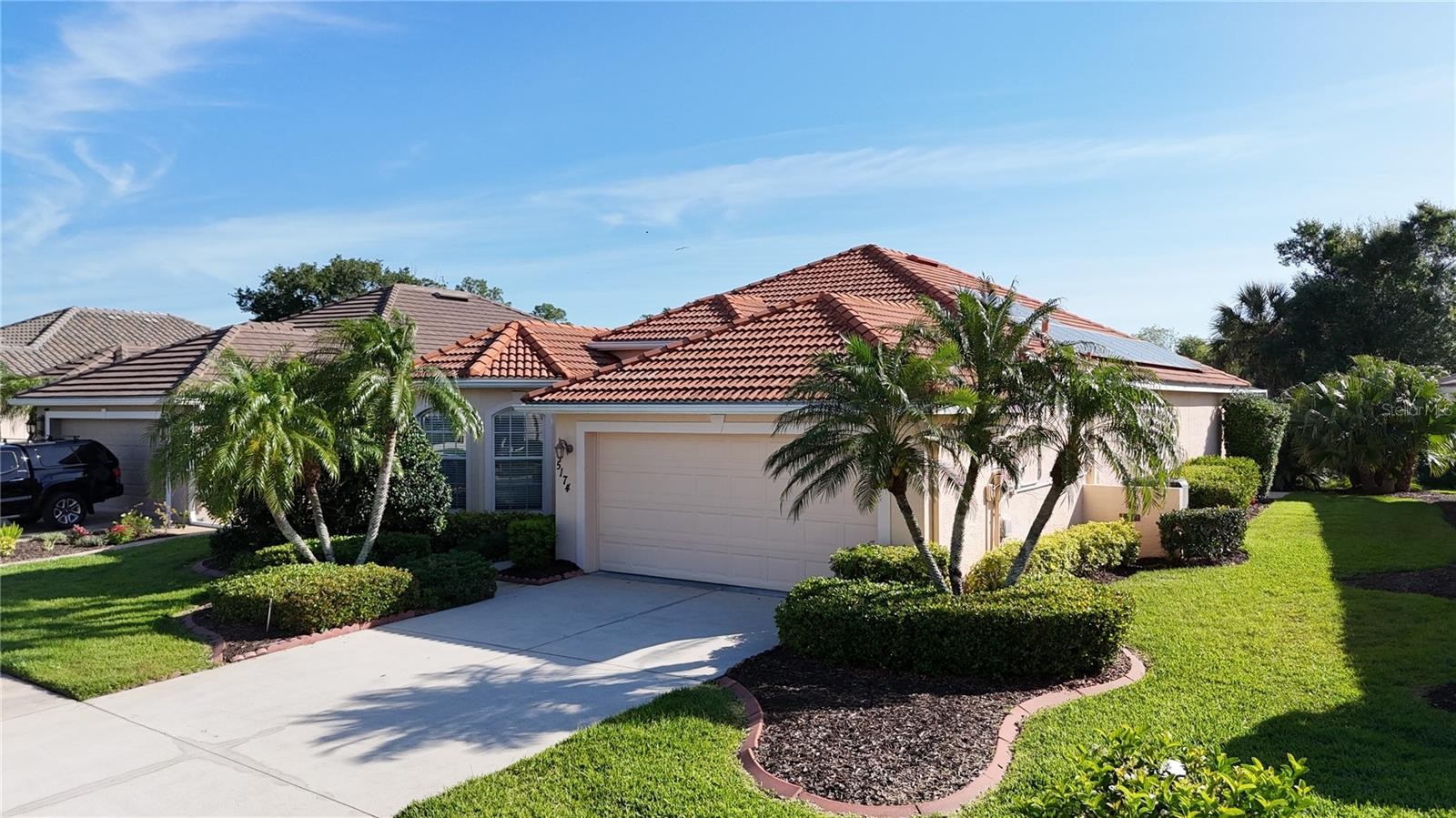 5174 PINE SHADOW LN