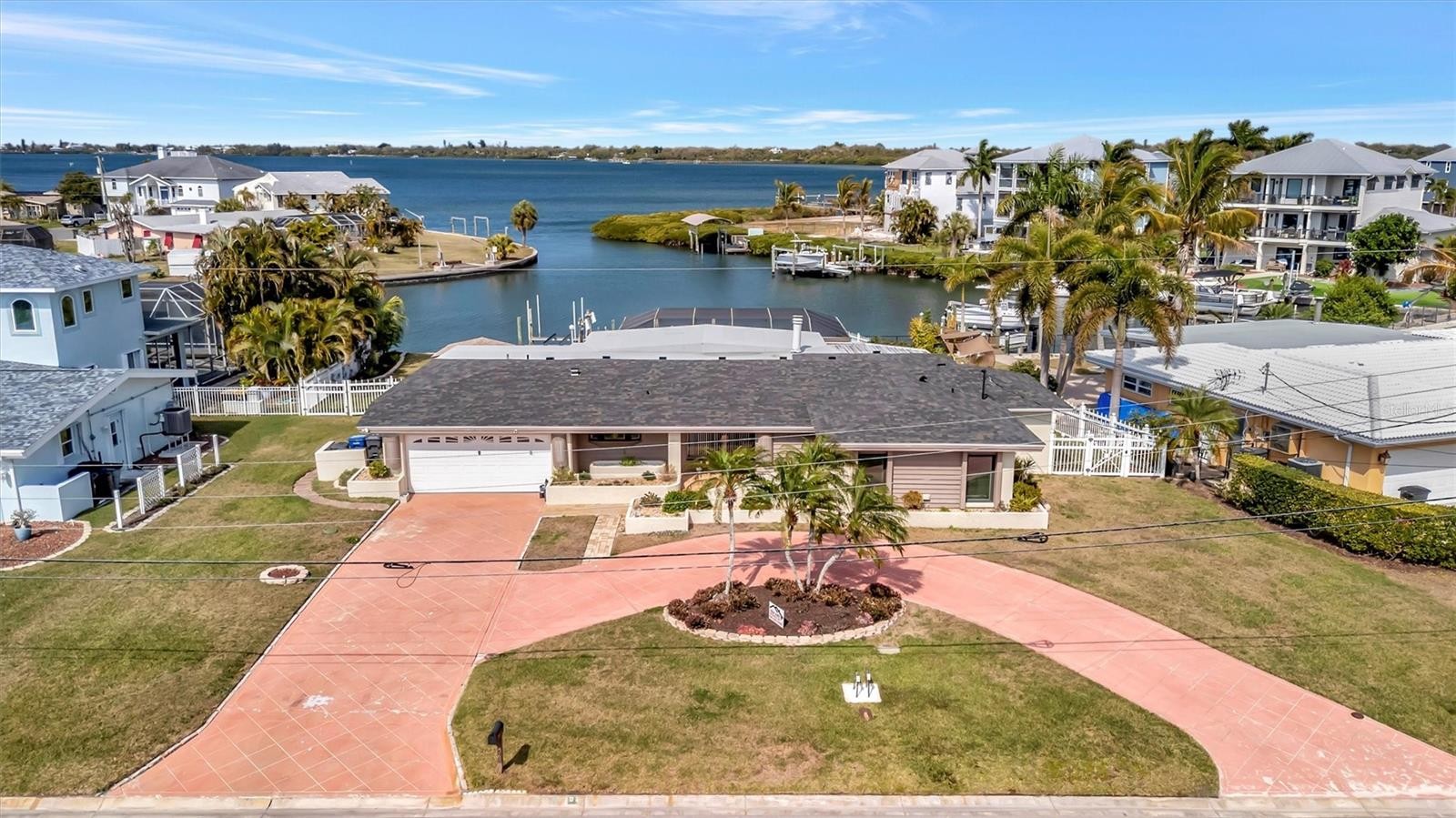 5403 PALMETTO POINT DR