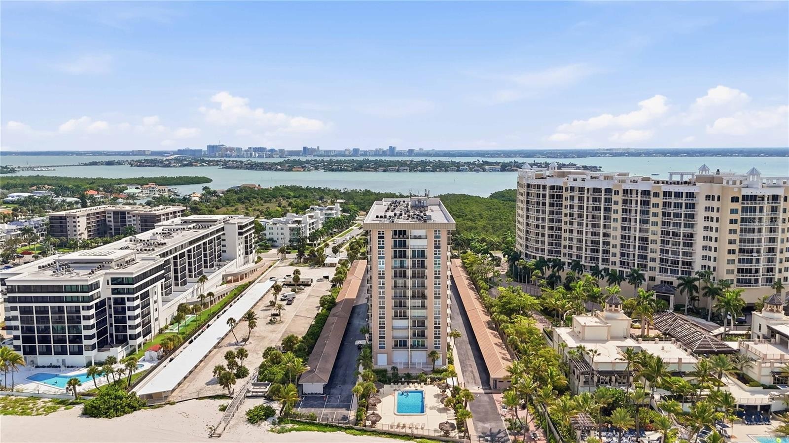 1212 BEN FRANKLIN DR #1205