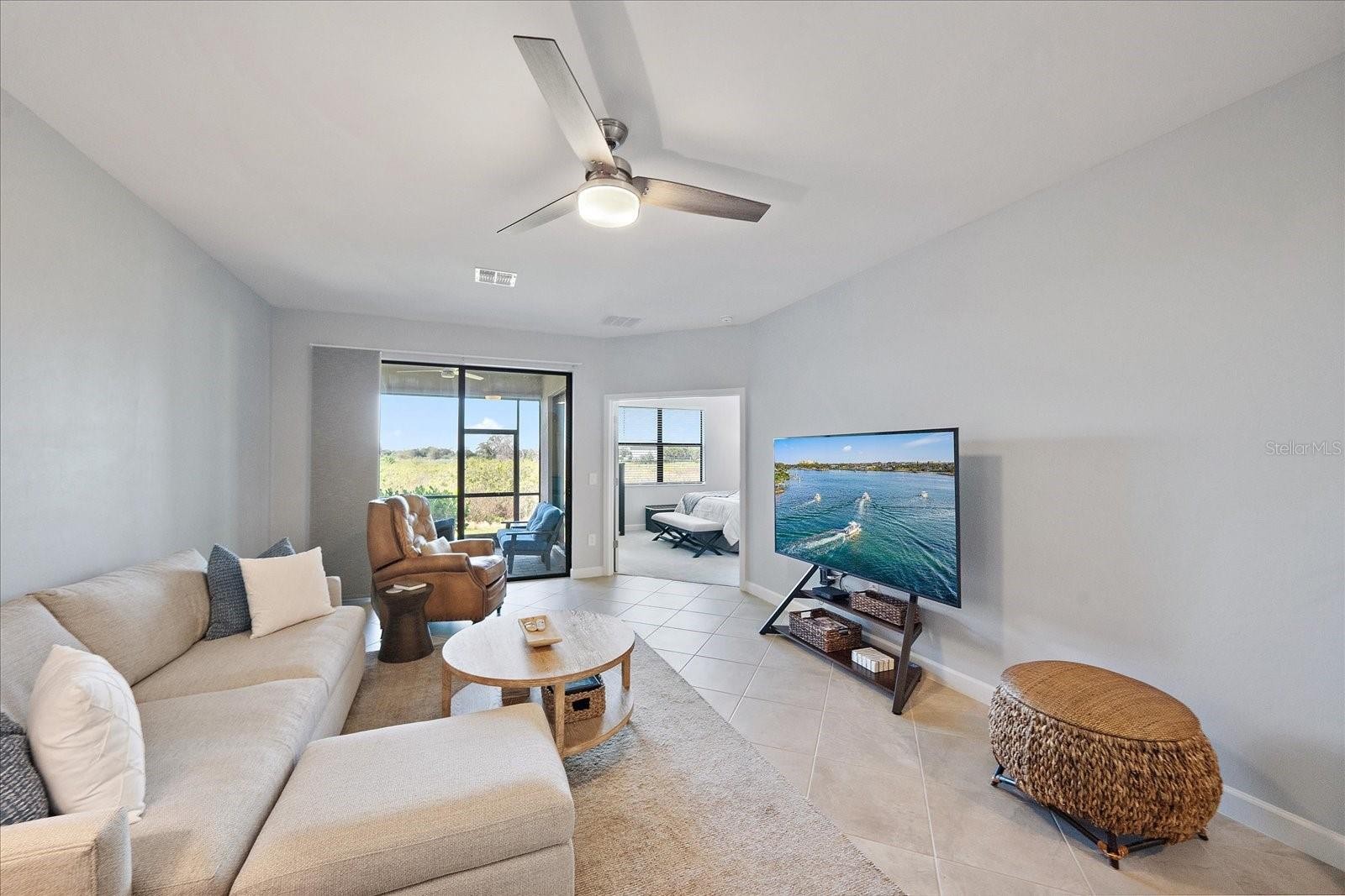 5514 TIDAL BREEZE CV