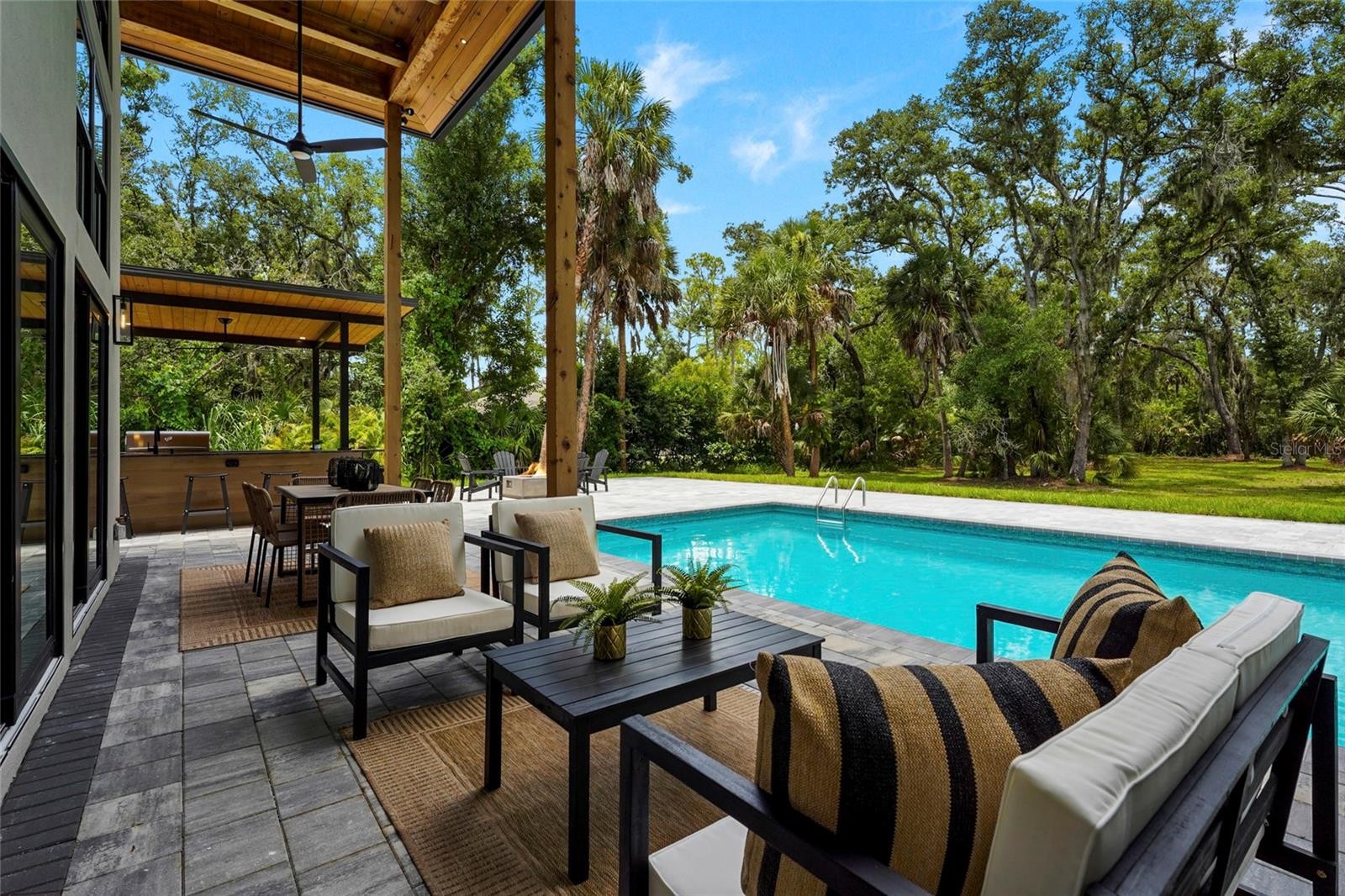 3325 WEBBER WOODS DR