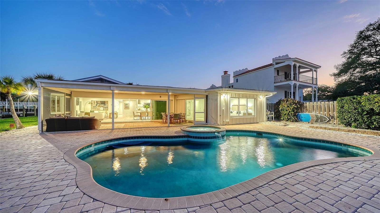 339 TREASURE BOAT WAY