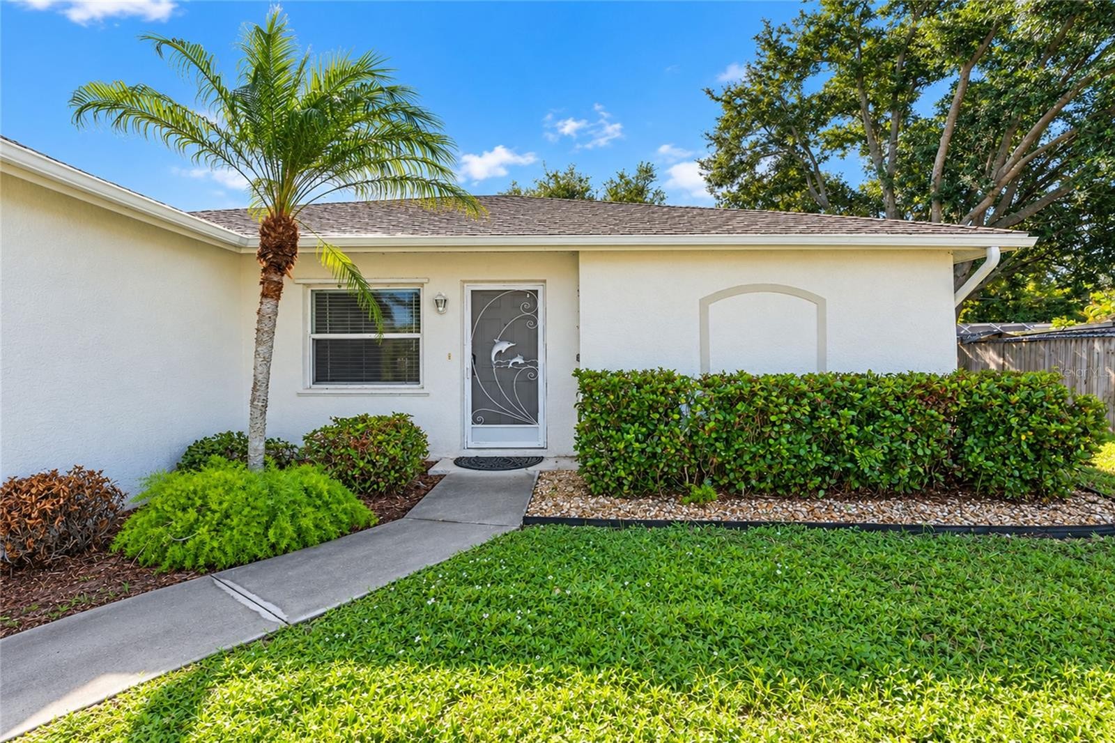 861 POINCIANA RD