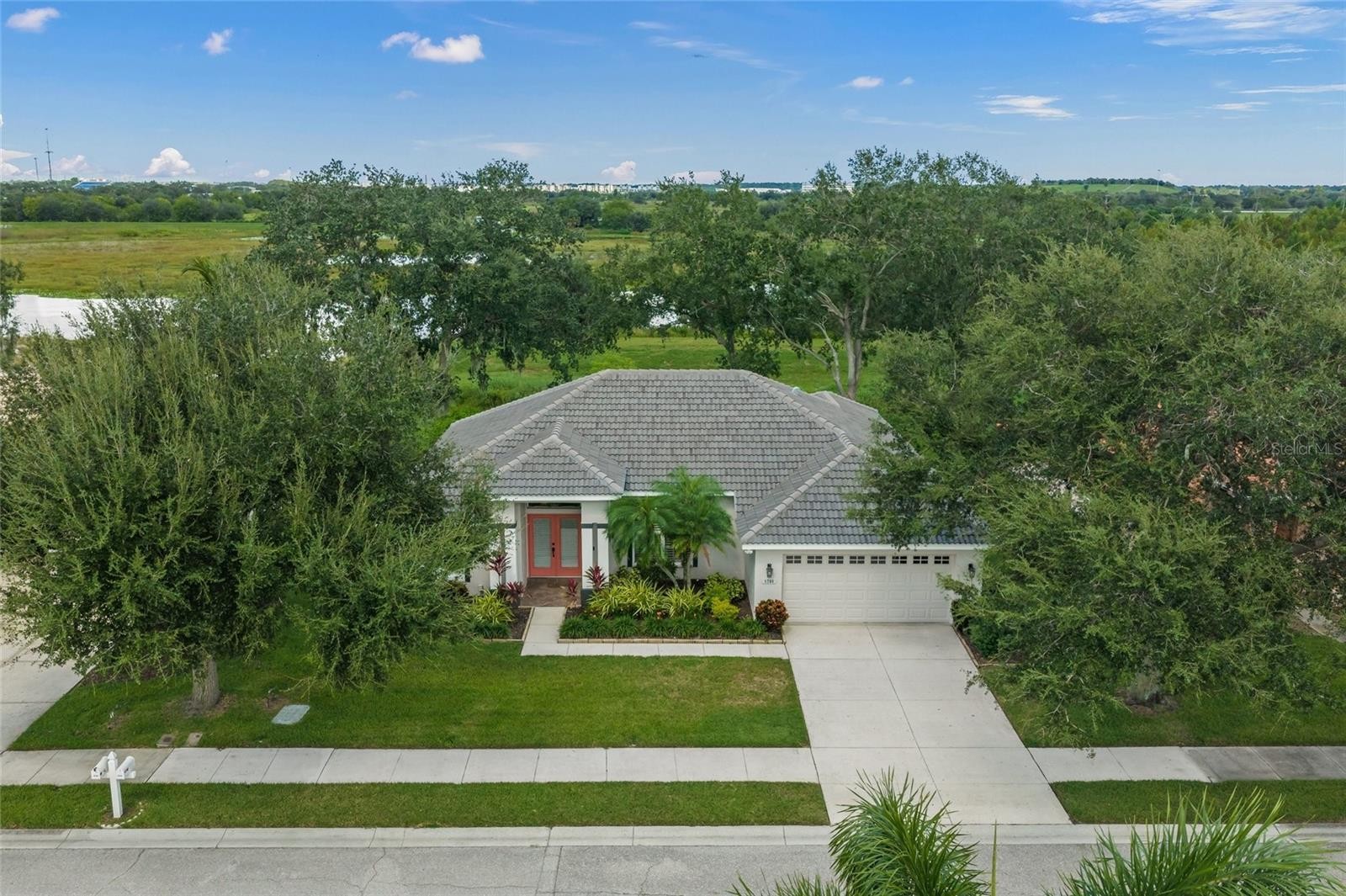 6704 DEERING CIR