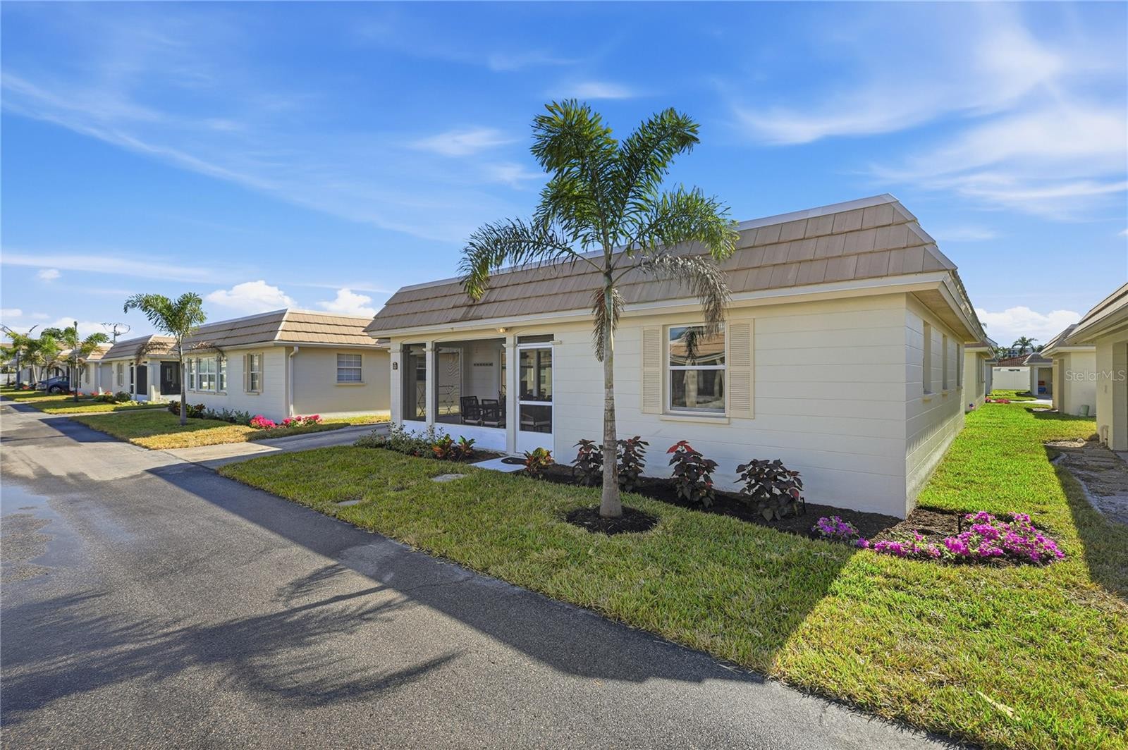 6150 MIDNIGHT PASS RD #13