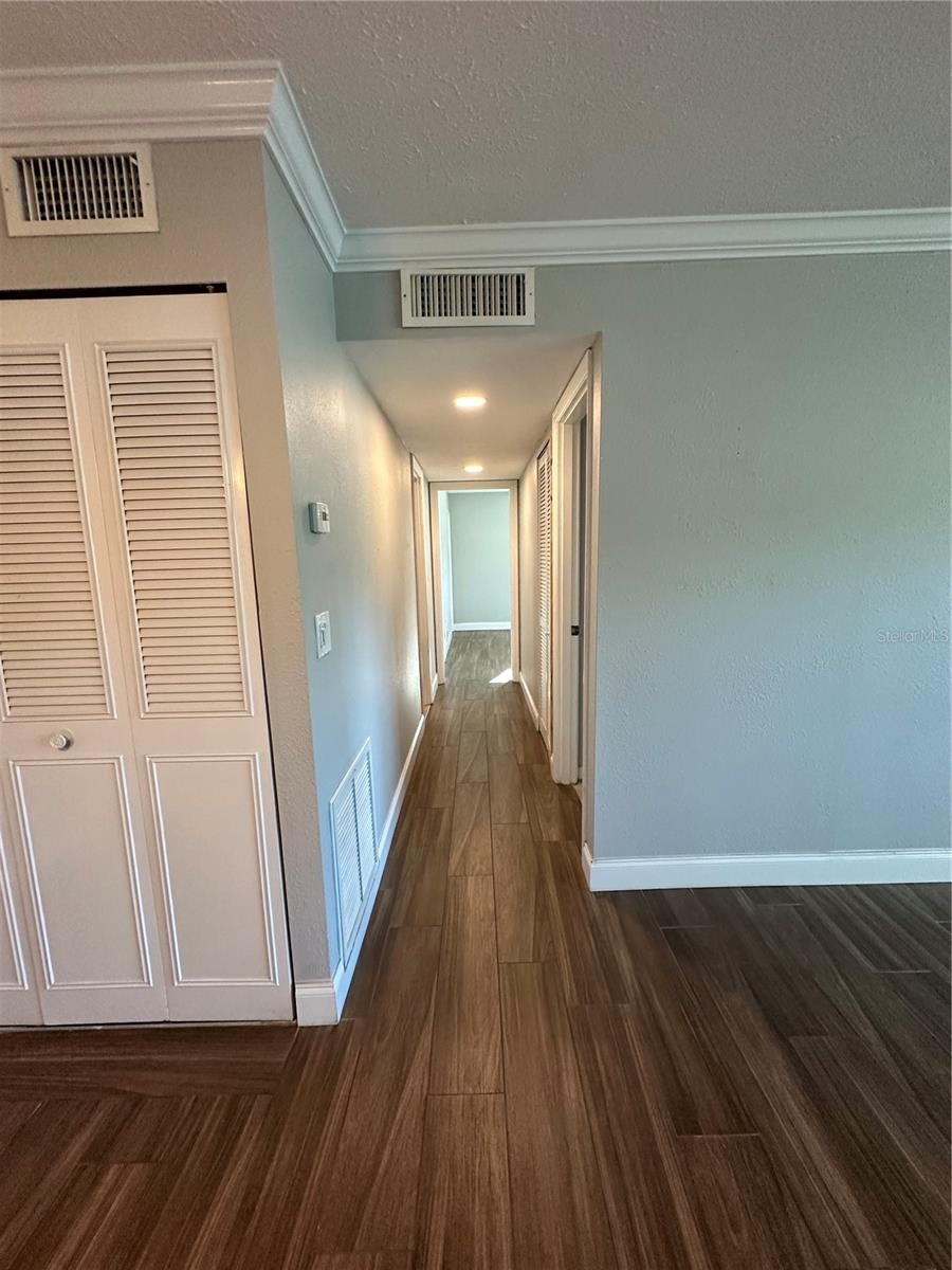 5800 HOLLYWOOD BLVD #116