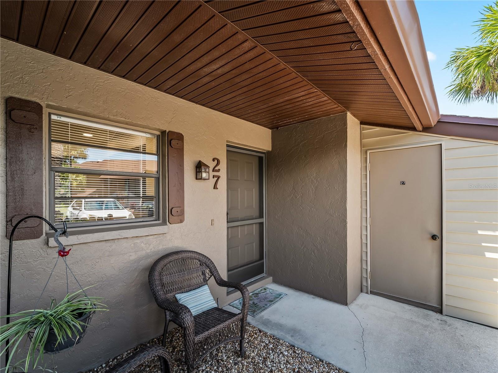 929 CAPRI ISLES BLVD #27