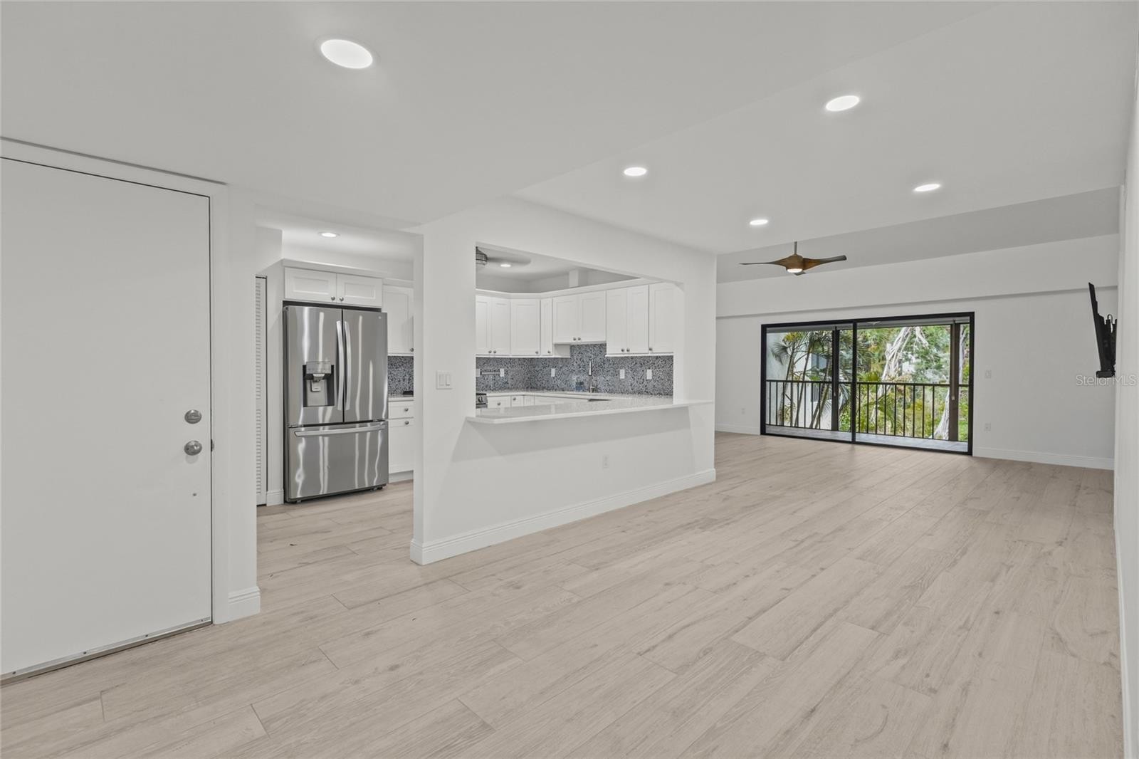 1508 PELICAN COVE RD #235