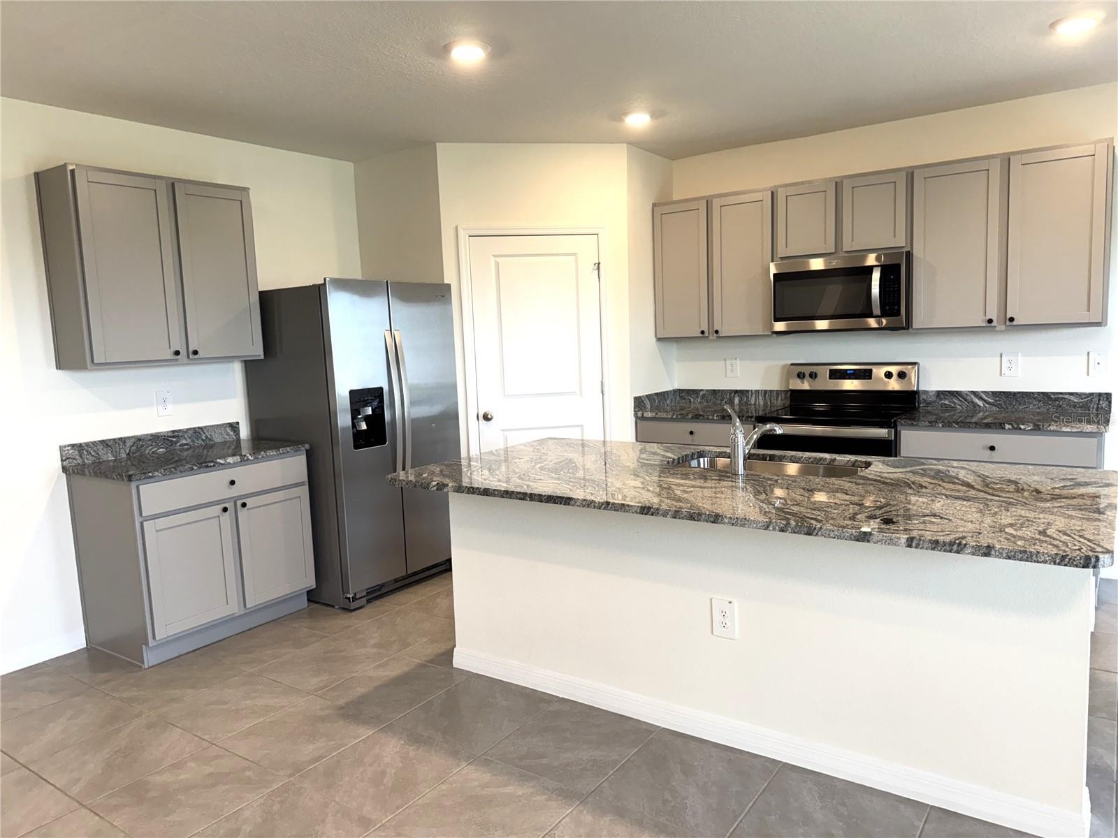 12604 PROMENADE ESTATES BLVD