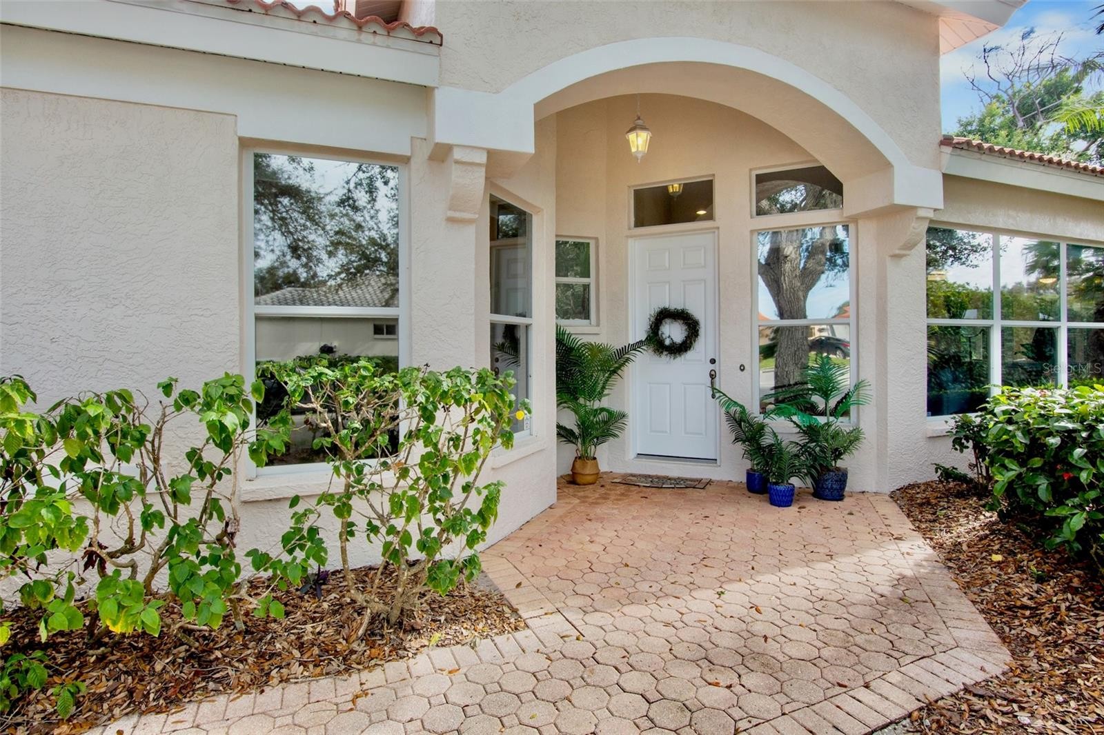 5014 HANGING MOSS LN